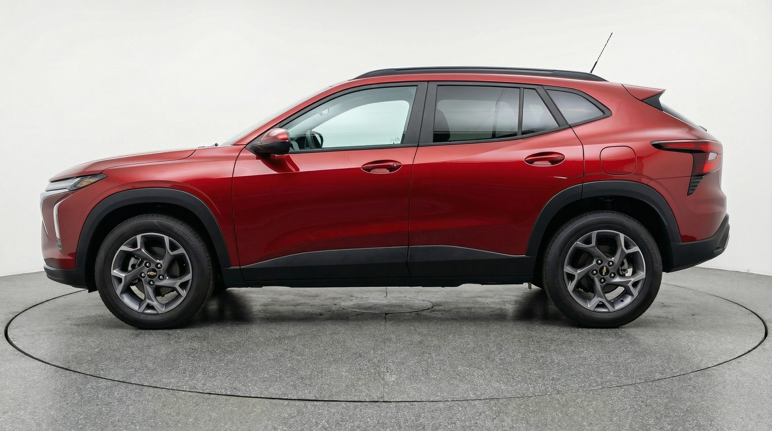 Thumbnail: 2025 Chevrolet Trax - 4