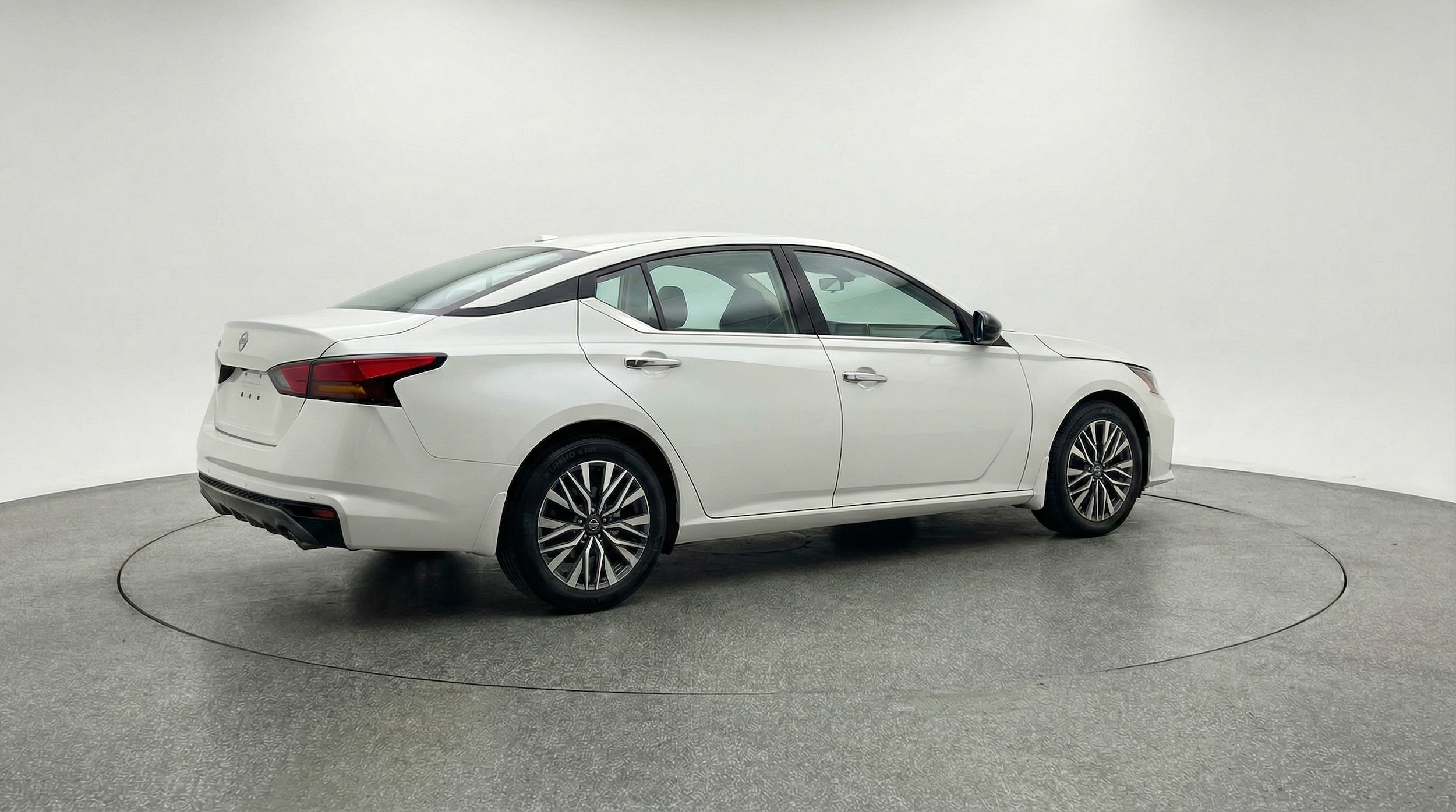 Thumbnail: 2025 Nissan Altima - 7