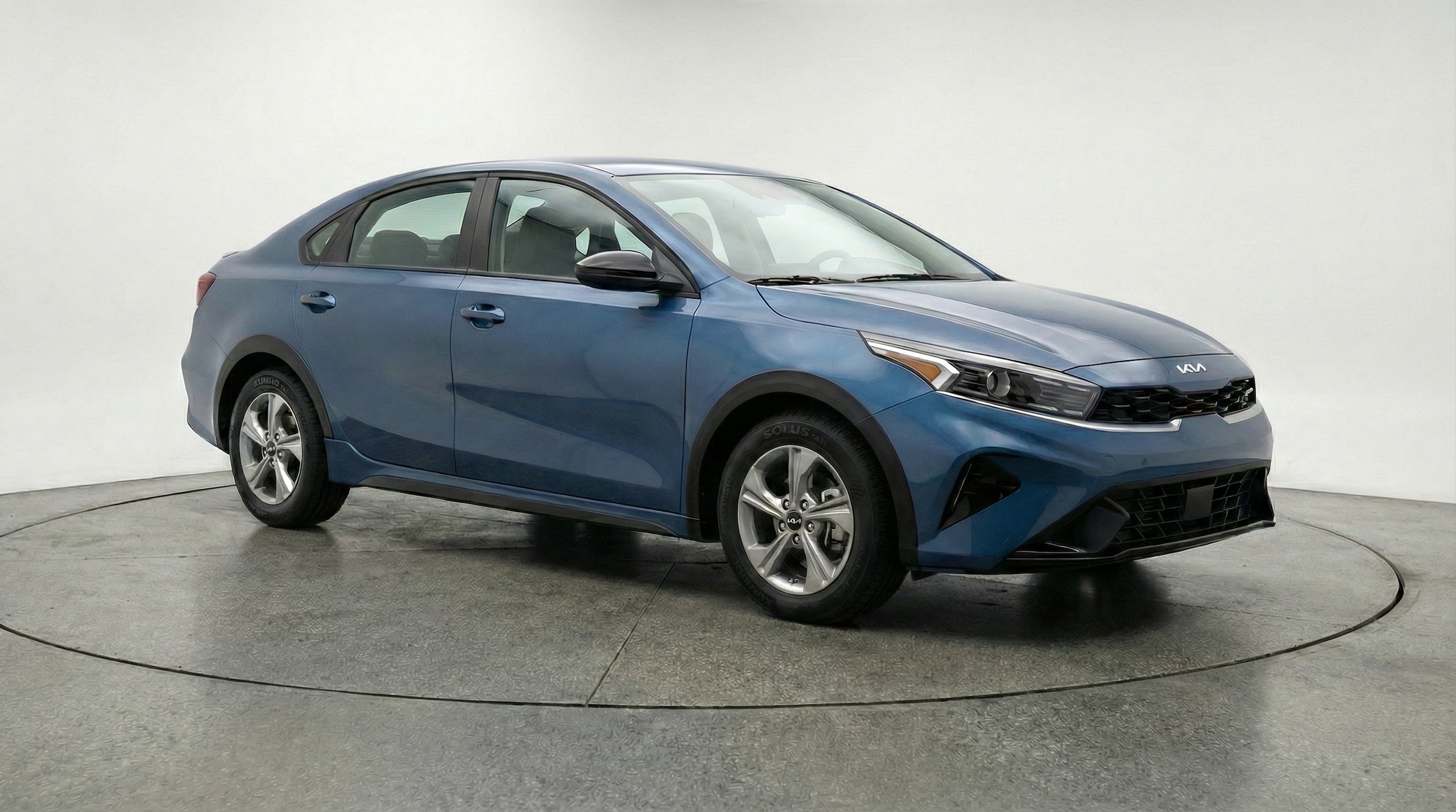 Thumbnail: 2025 Kia K4 - 1