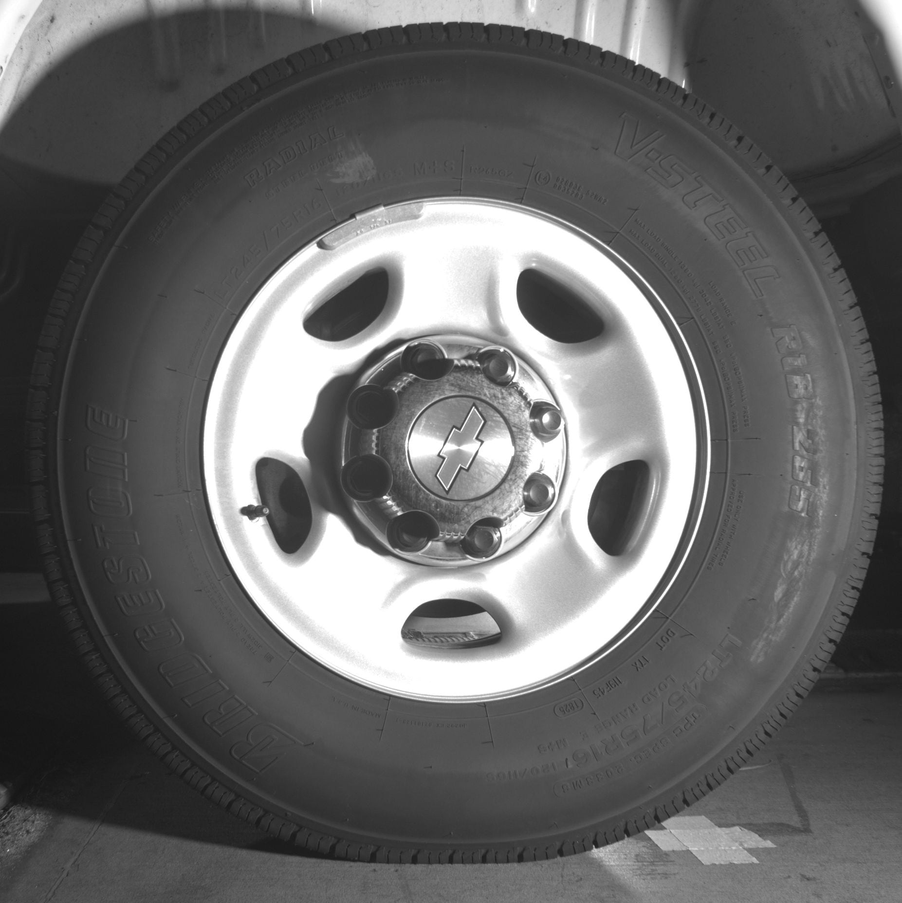 Thumbnail: 2025 Chevrolet Express - 11