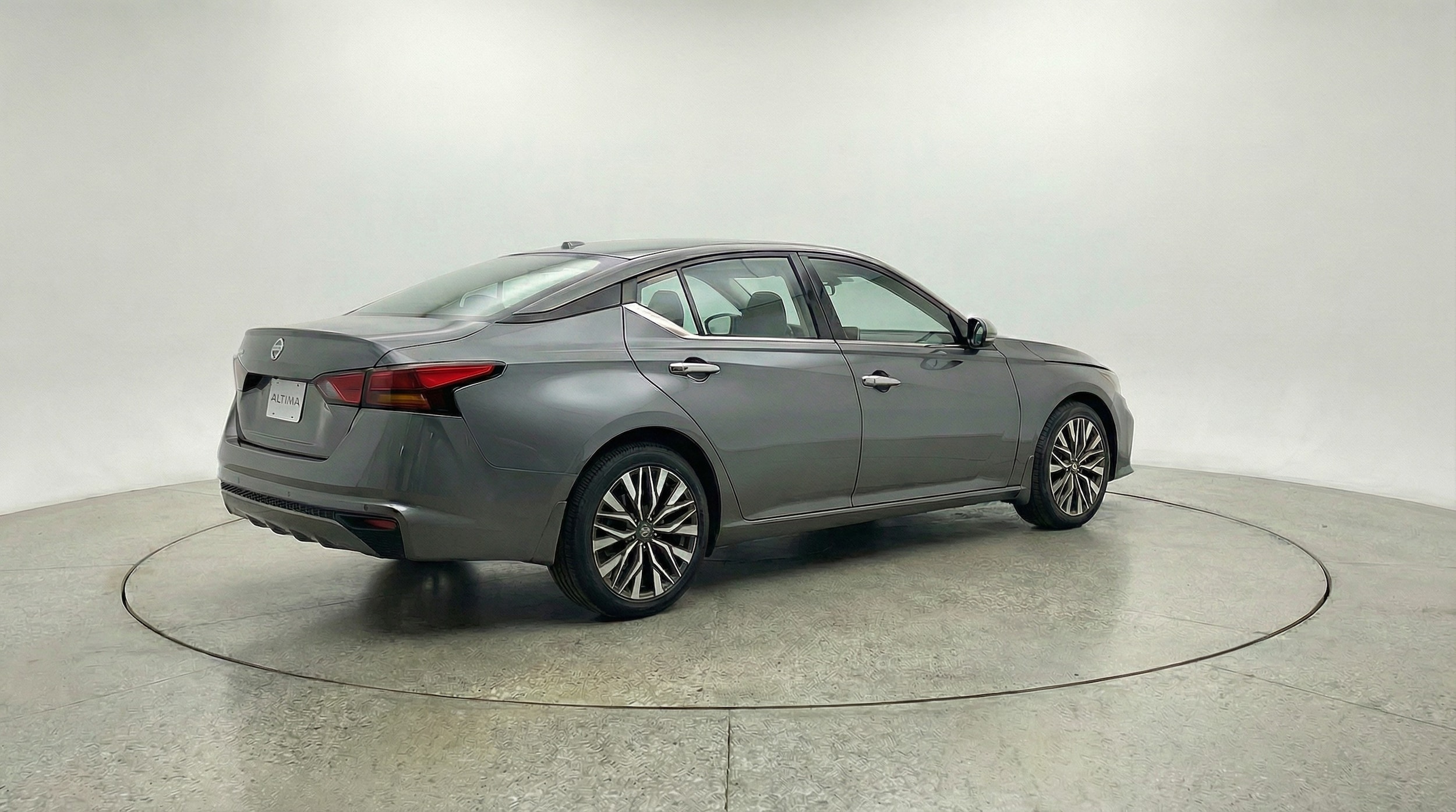 Thumbnail: 2025 Nissan Altima - 7