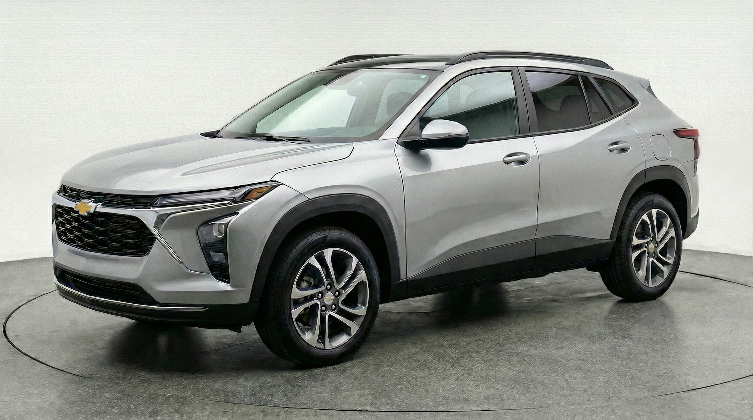 Thumbnail: 2025 Chevrolet Trax - 3