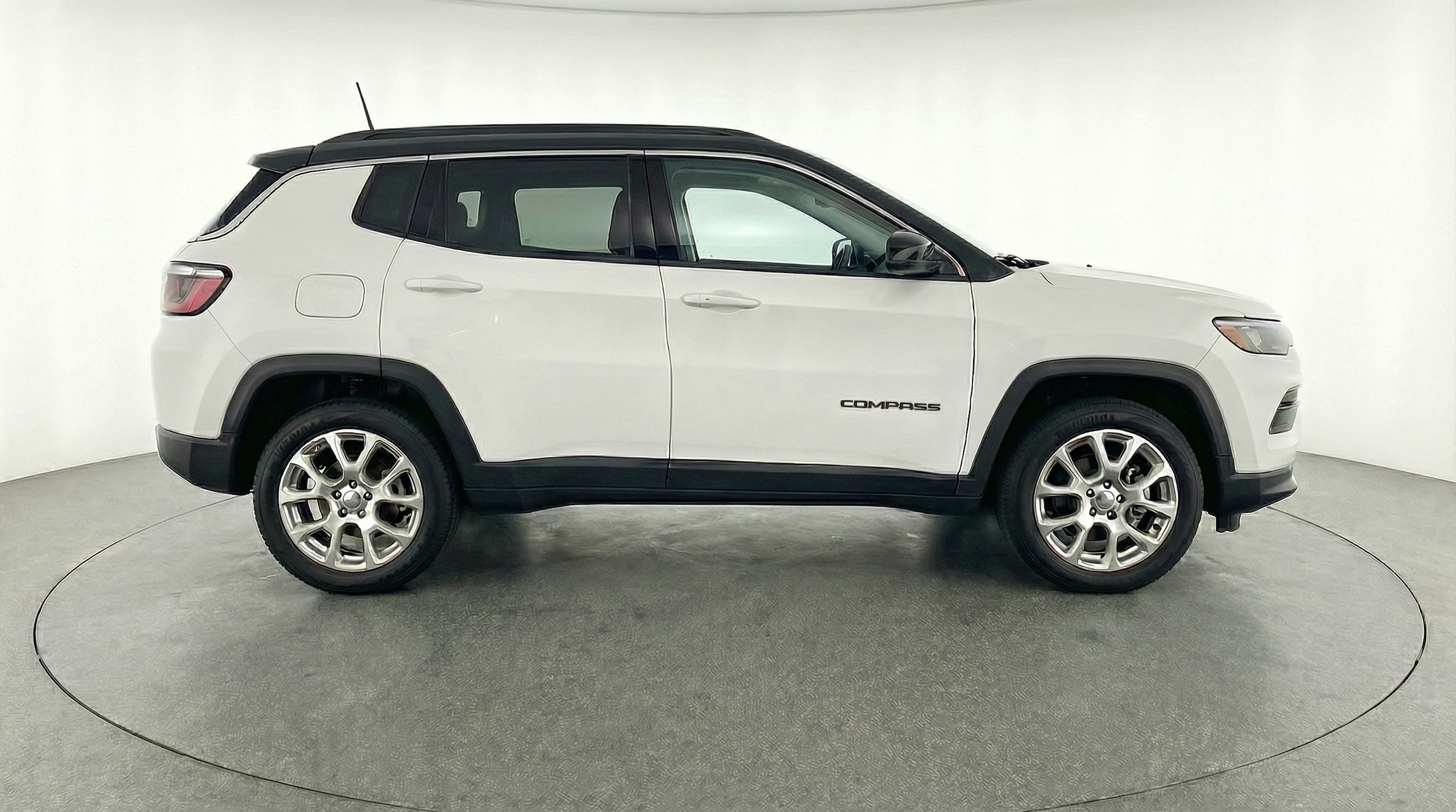 Thumbnail: 2025 Jeep Compass - 8