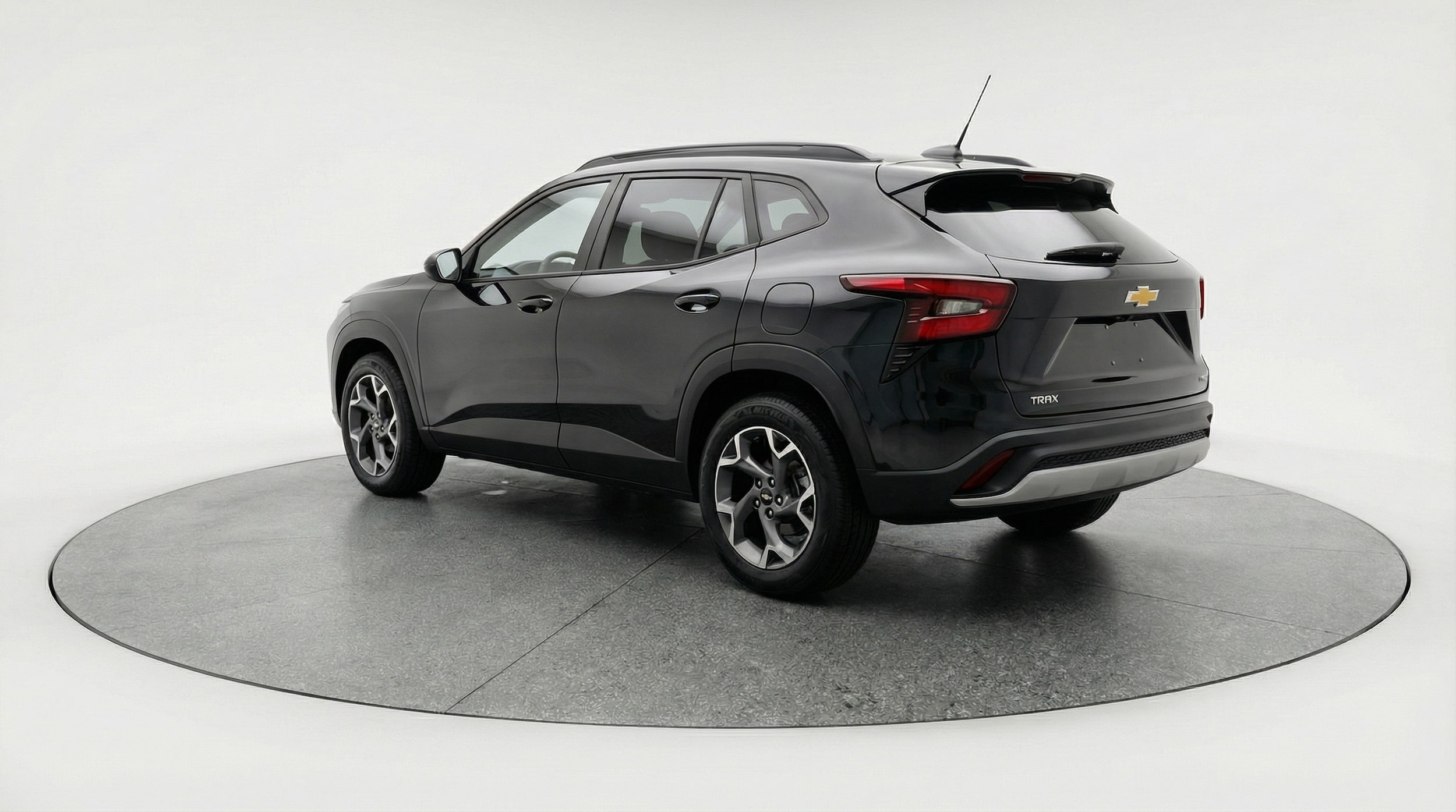 Thumbnail: 2025 Chevrolet Trax - 5