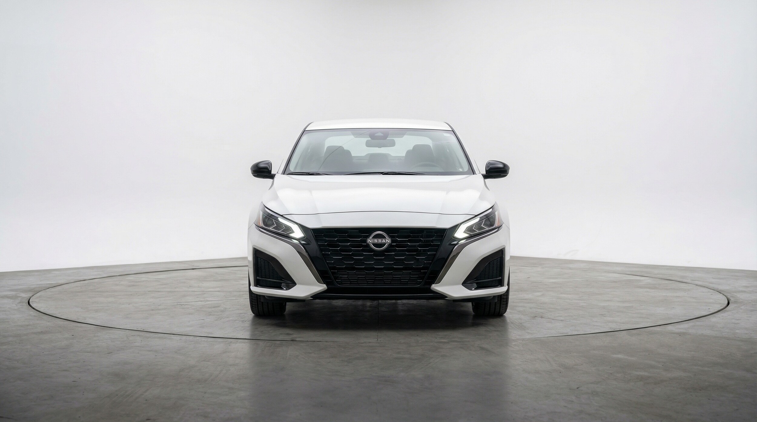 Thumbnail: 2025 Nissan Altima - 2