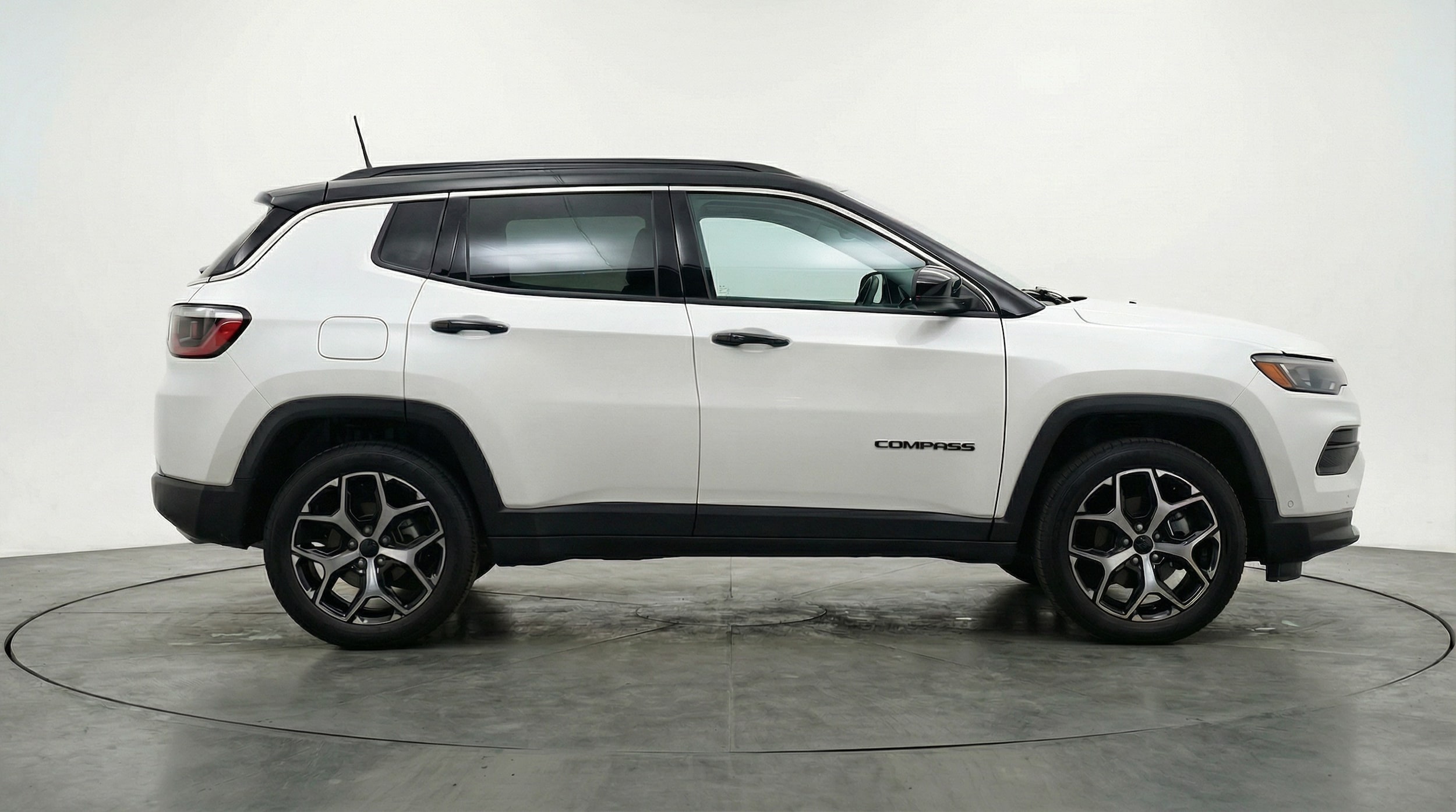 Thumbnail: 2025 Jeep Compass - 8
