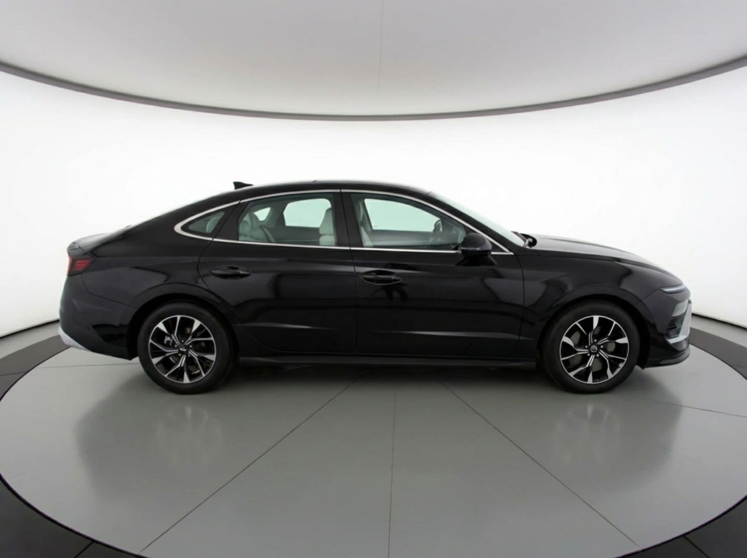 Thumbnail: 2025 Hyundai Sonata - 8