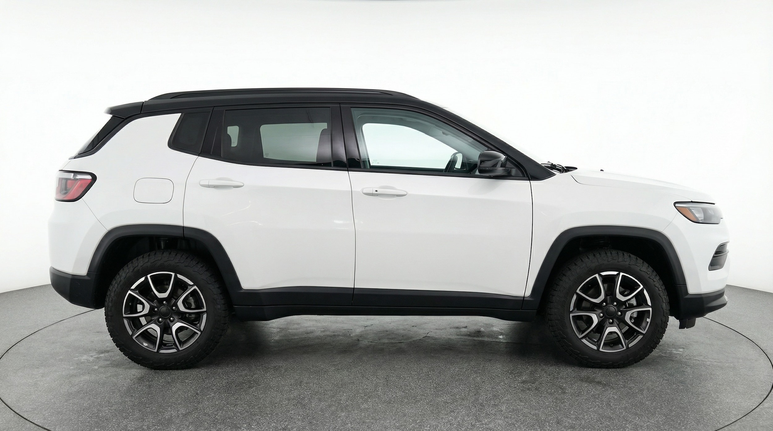 Thumbnail: 2025 Jeep Compass - 8