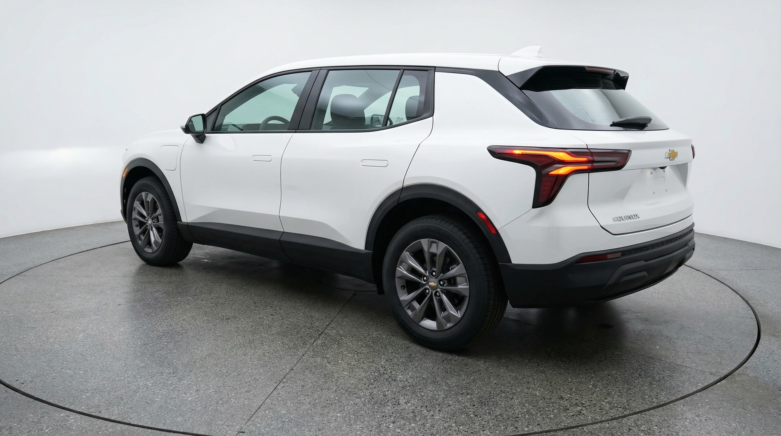 Thumbnail: 2025 Chevrolet Equinox - 5