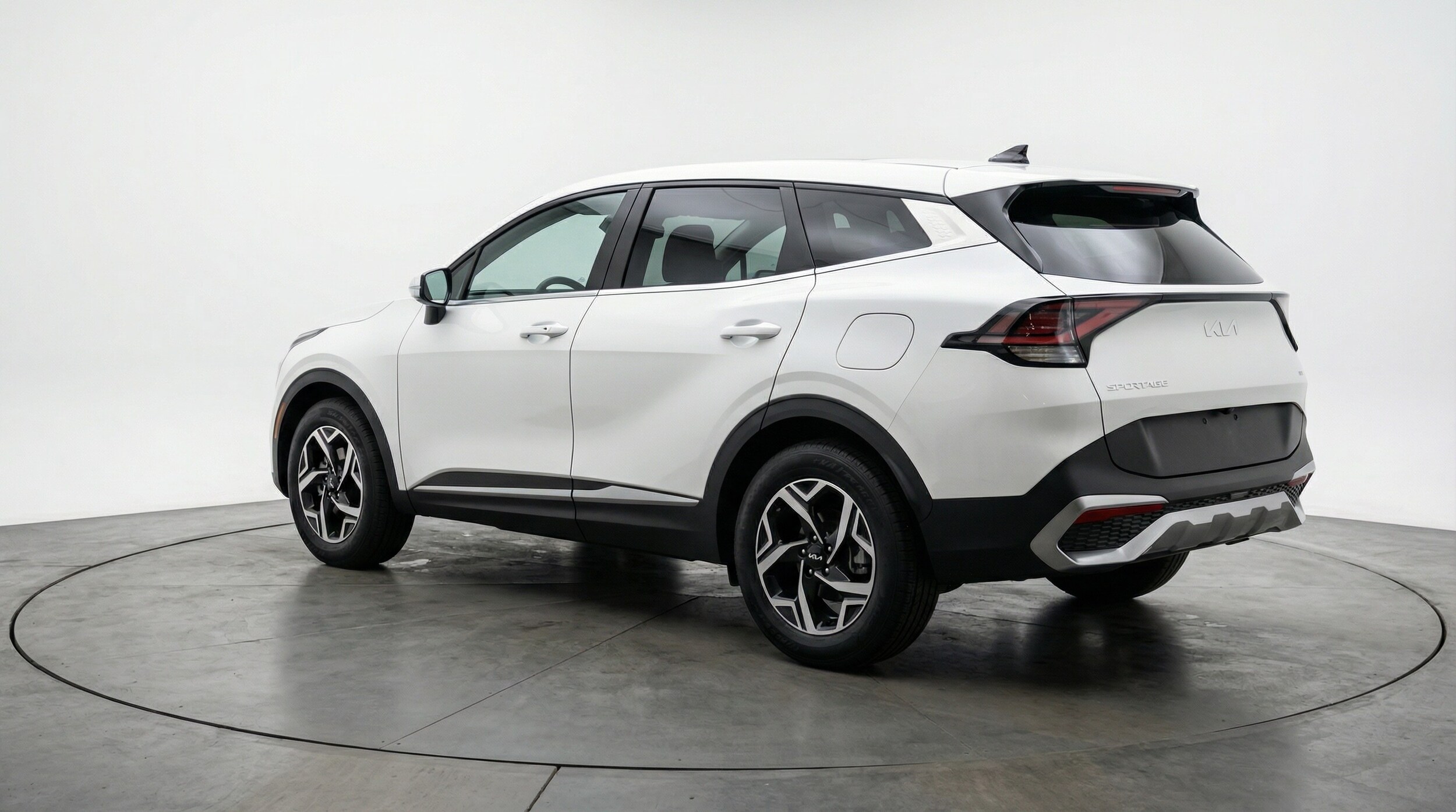 Thumbnail: 2025 Kia Sportage - 5