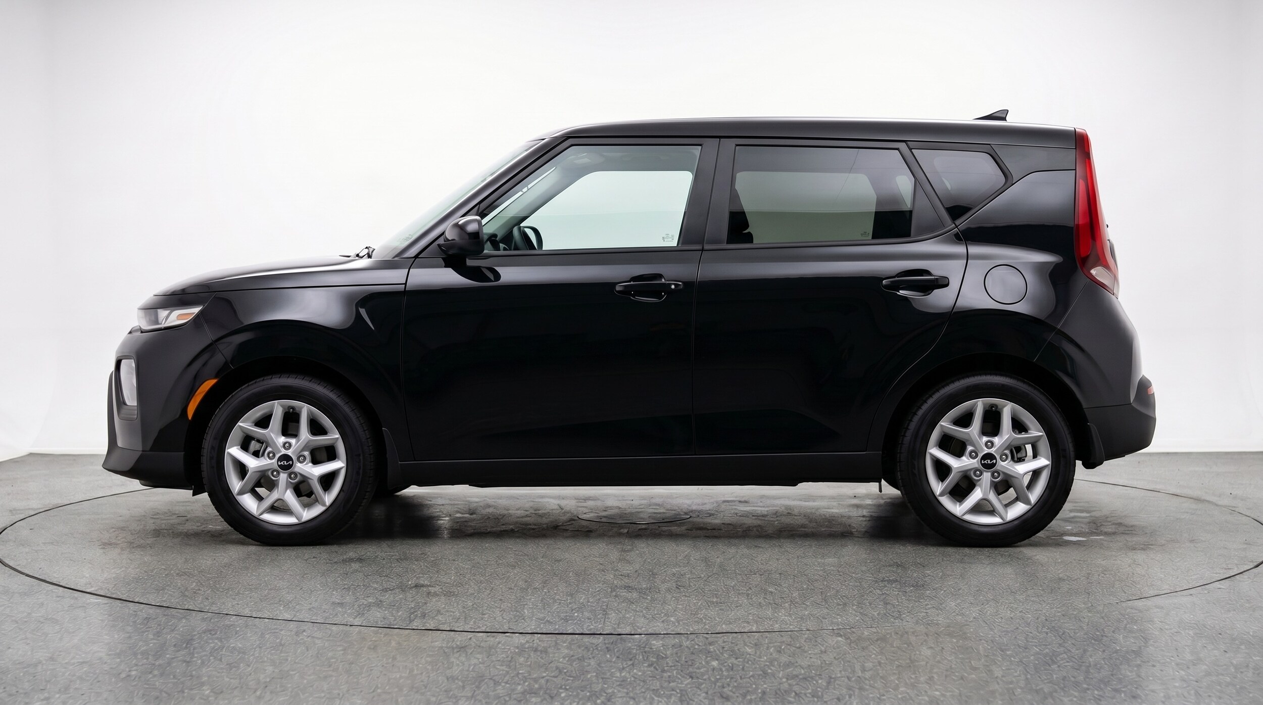 Thumbnail: 2025 Kia Soul - 4