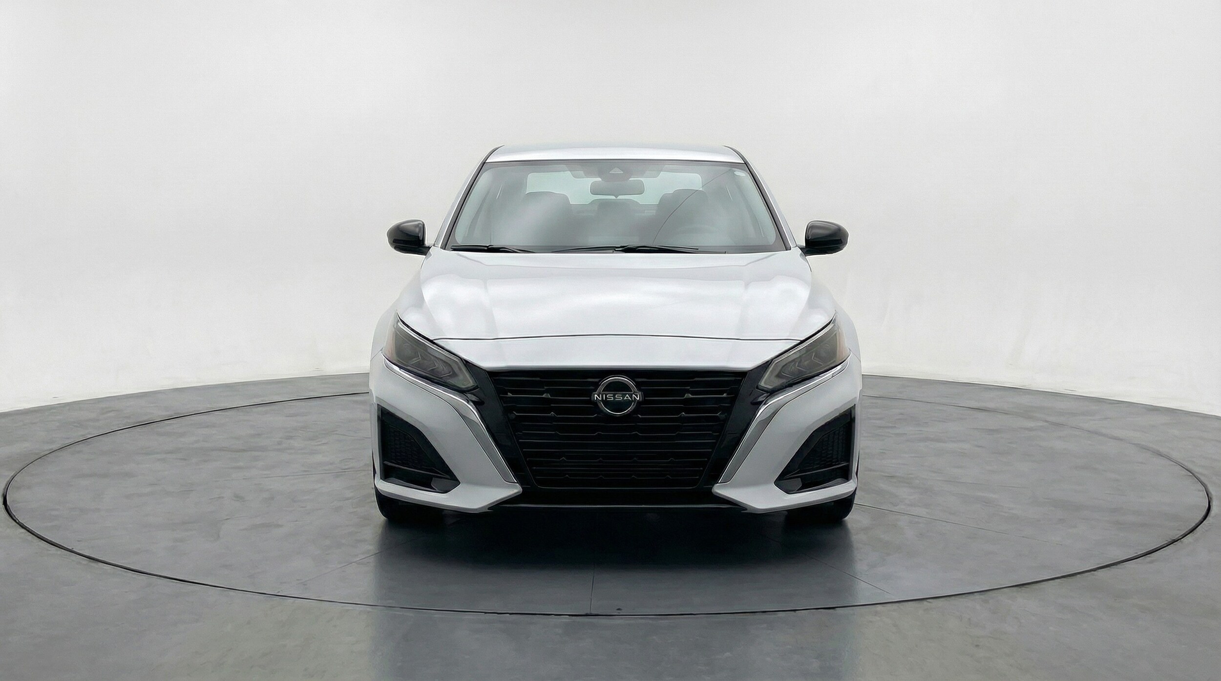 Thumbnail: 2025 Nissan Altima - 2