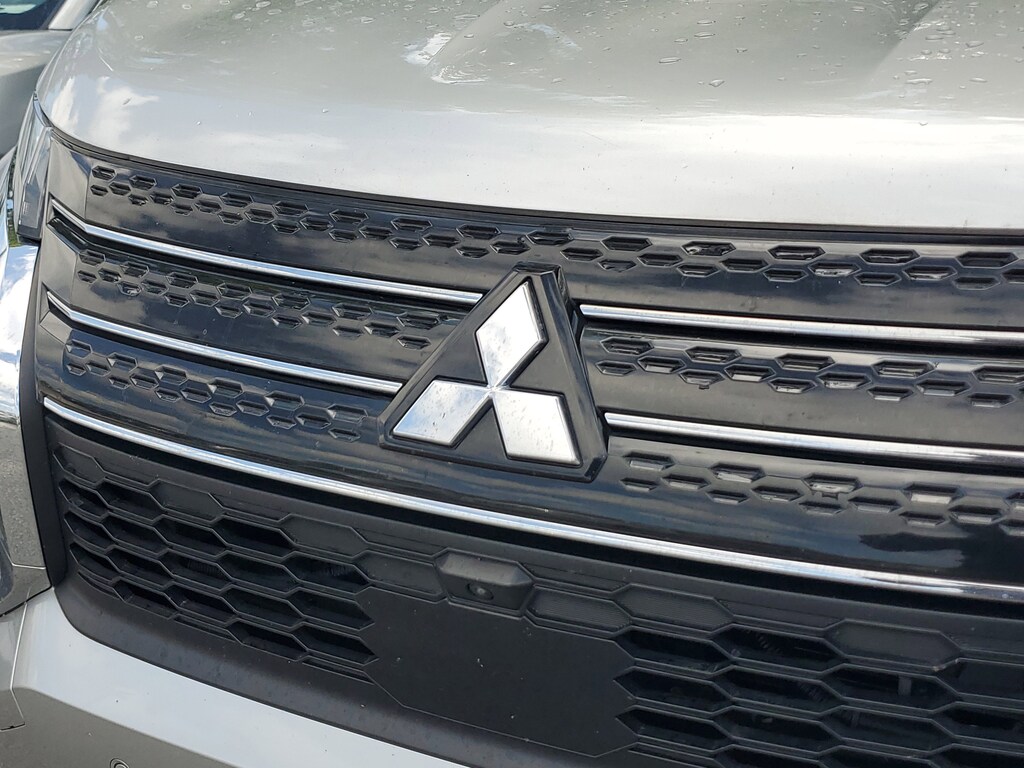 Used 2022 Mitsubishi Outlander SEL CUV