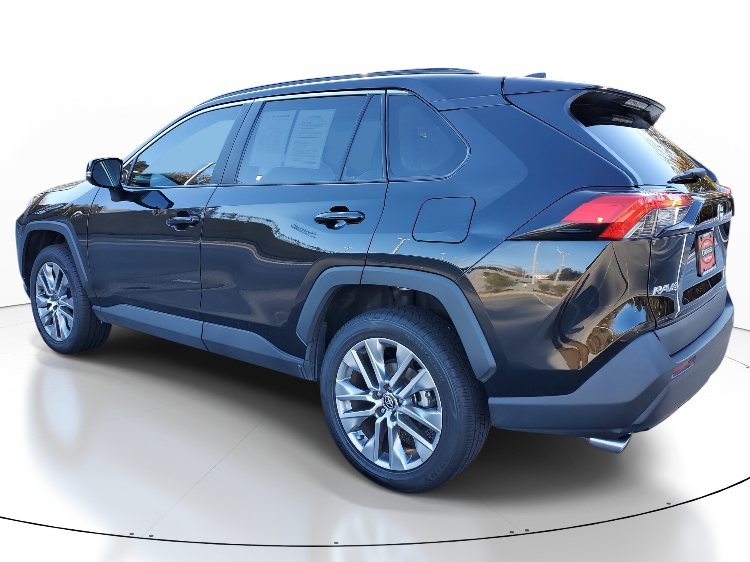 2023 Toyota RAV4 XLE Premium photo 2