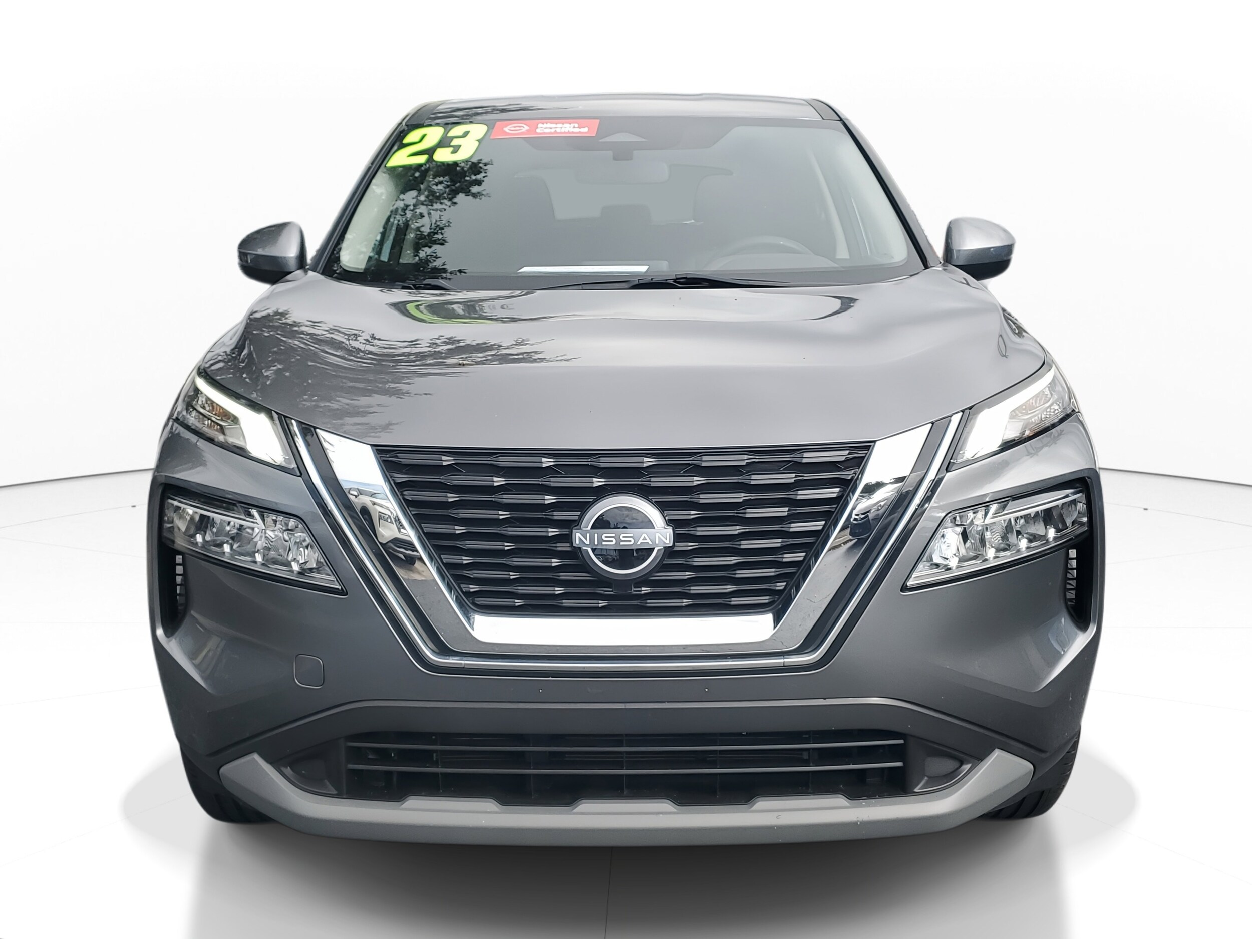 2023 Nissan Rogue SV photo 2