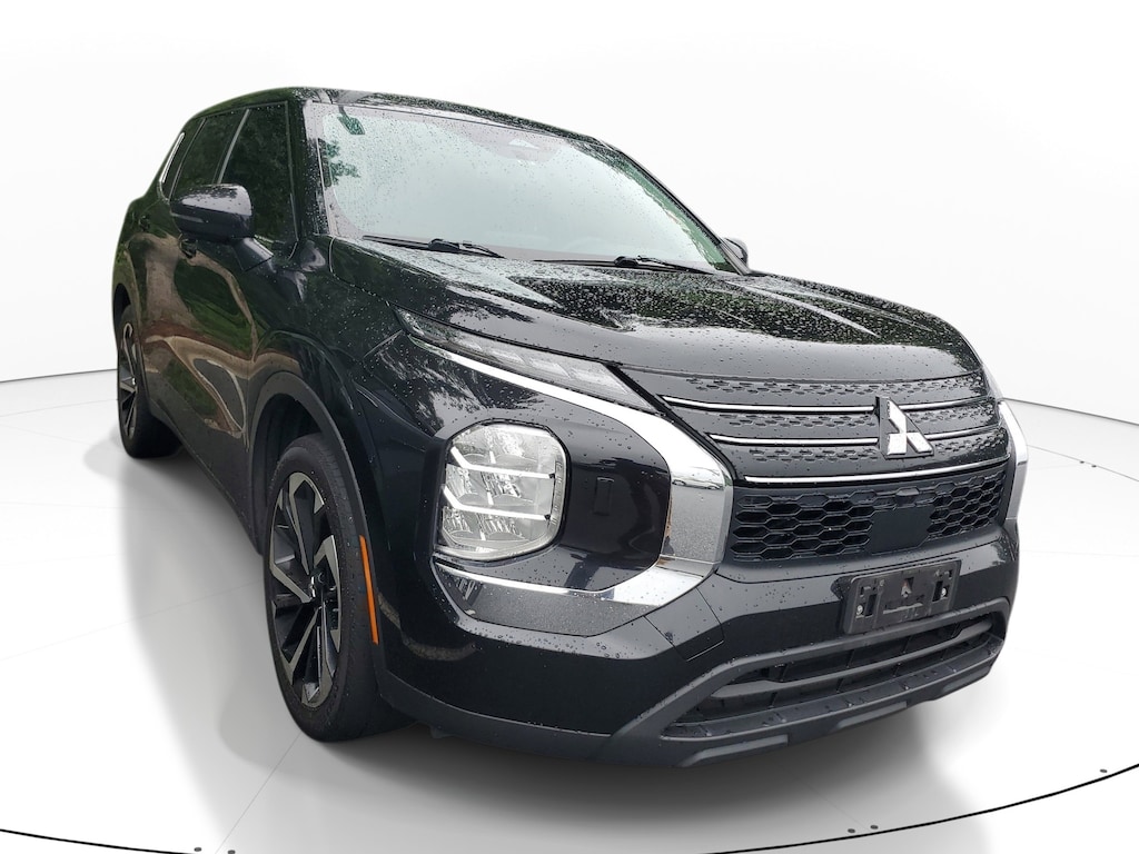Used 2022 Mitsubishi Outlander ES CUV