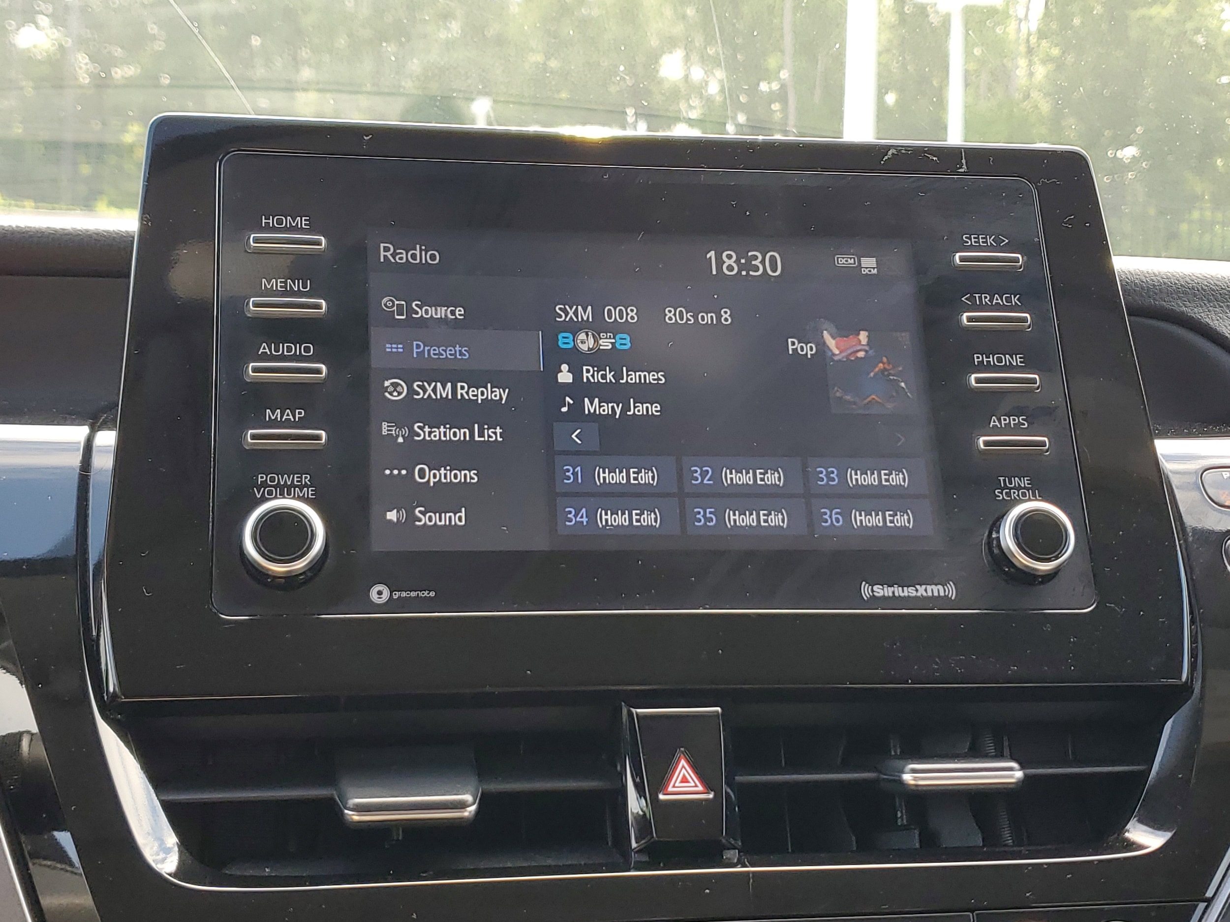 2024 Toyota Camry LE - Photo 21