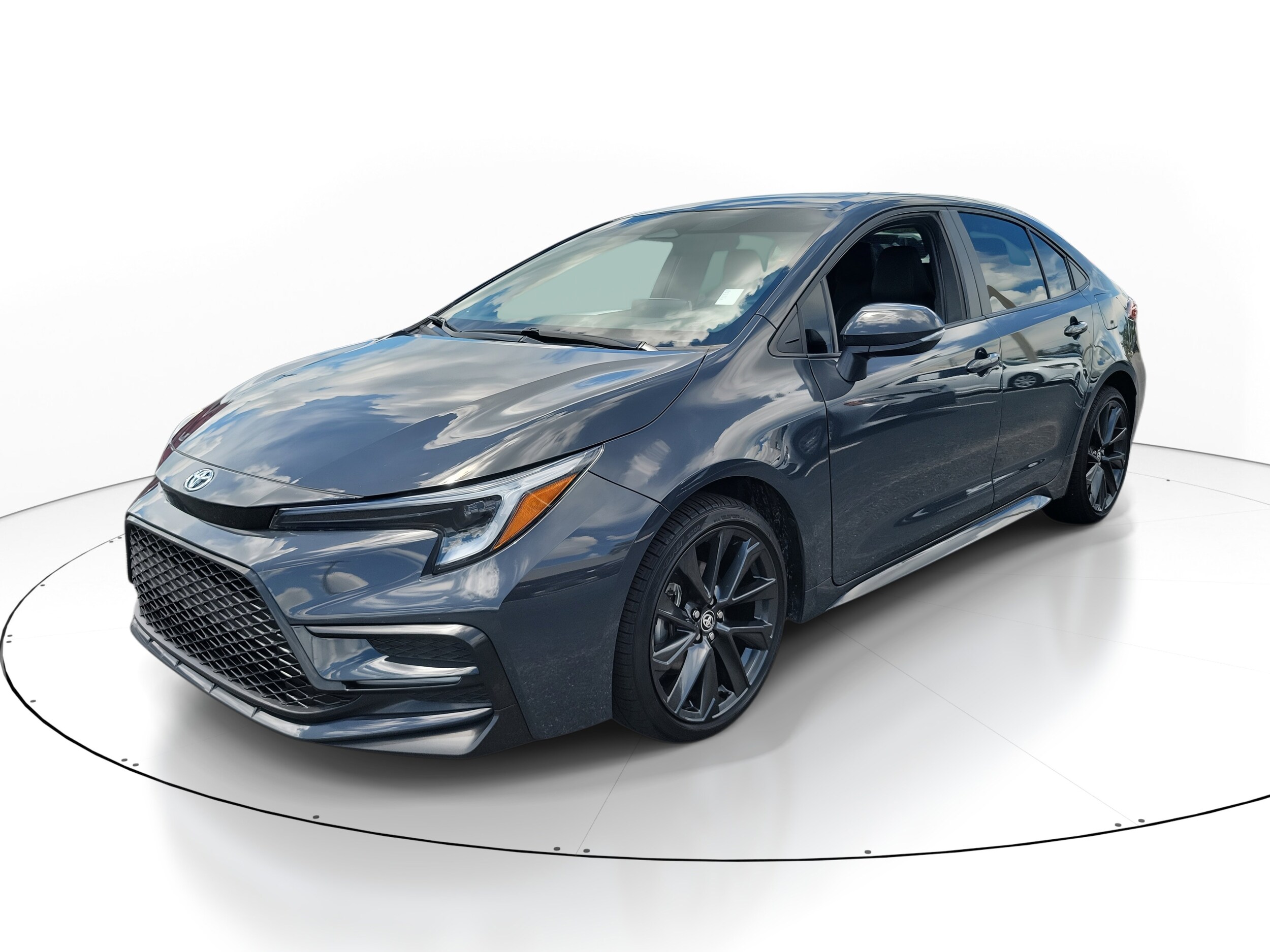 2024 Toyota Corolla XSE photo 2