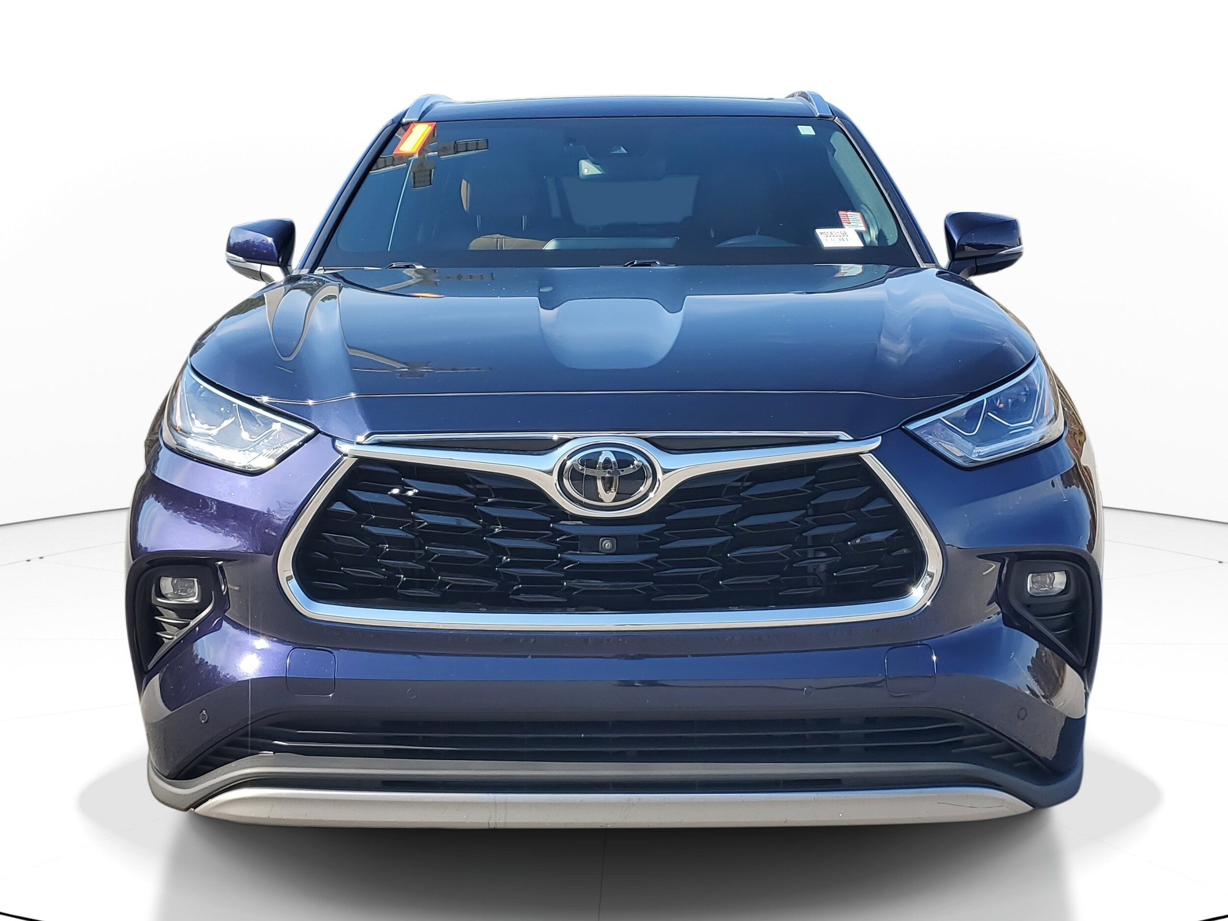 2021 Toyota Highlander Platinum photo 2