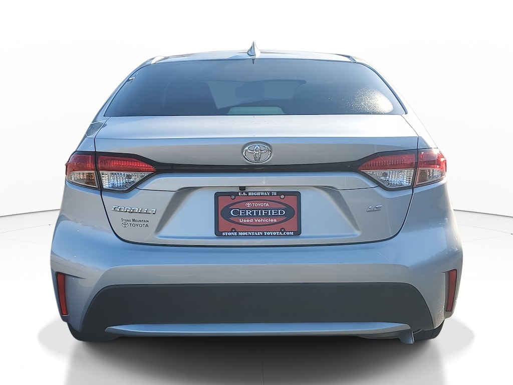 Used 2021 Toyota Corolla LE Sedan