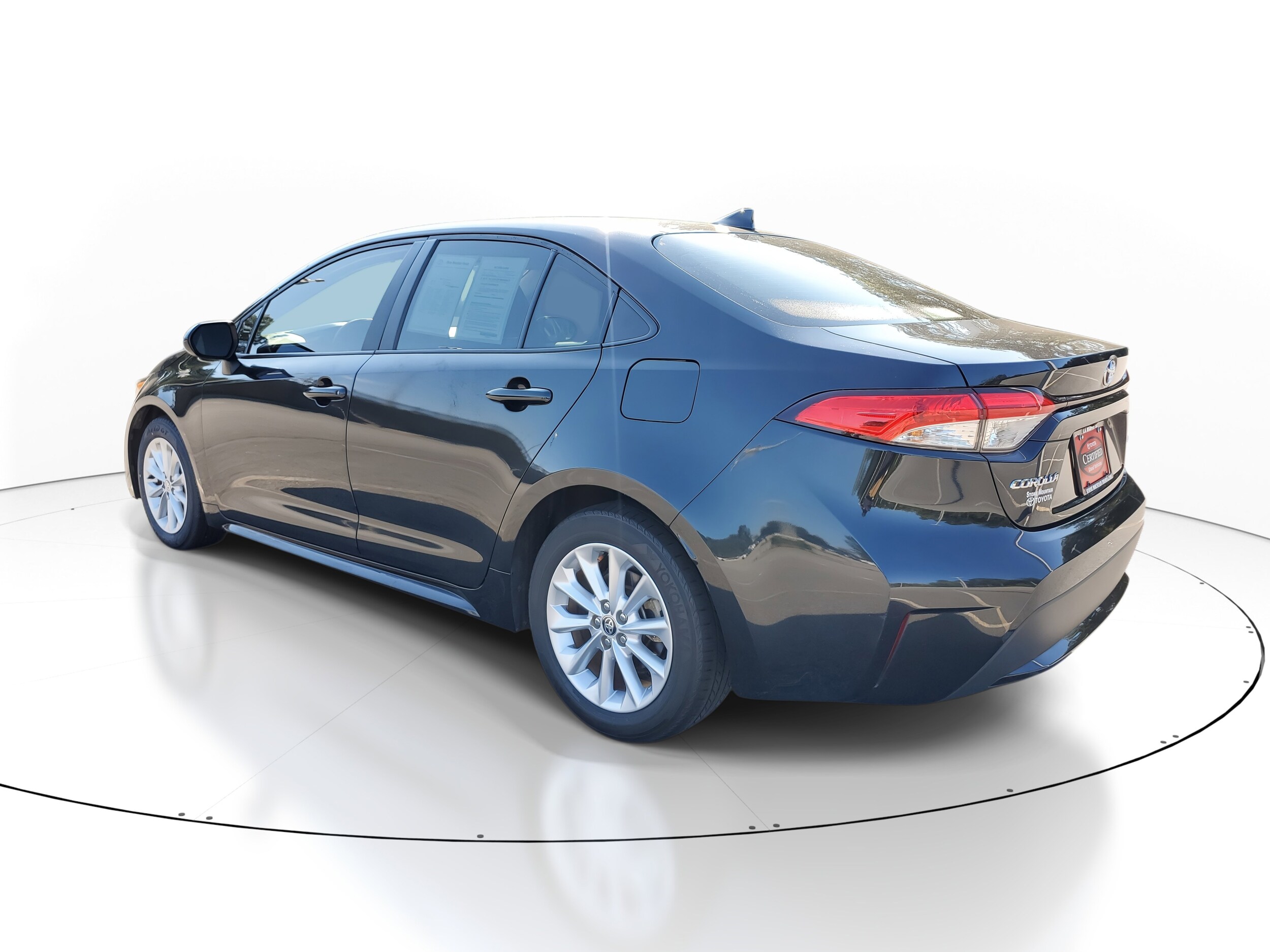 2022 Toyota Corolla LE photo 4