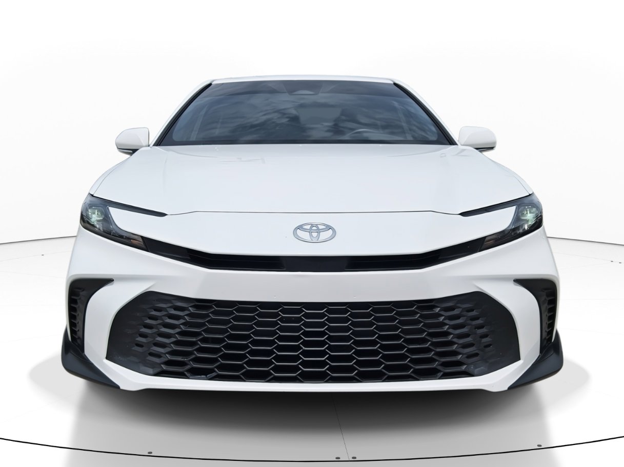 2025 Toyota Camry Base photo 2