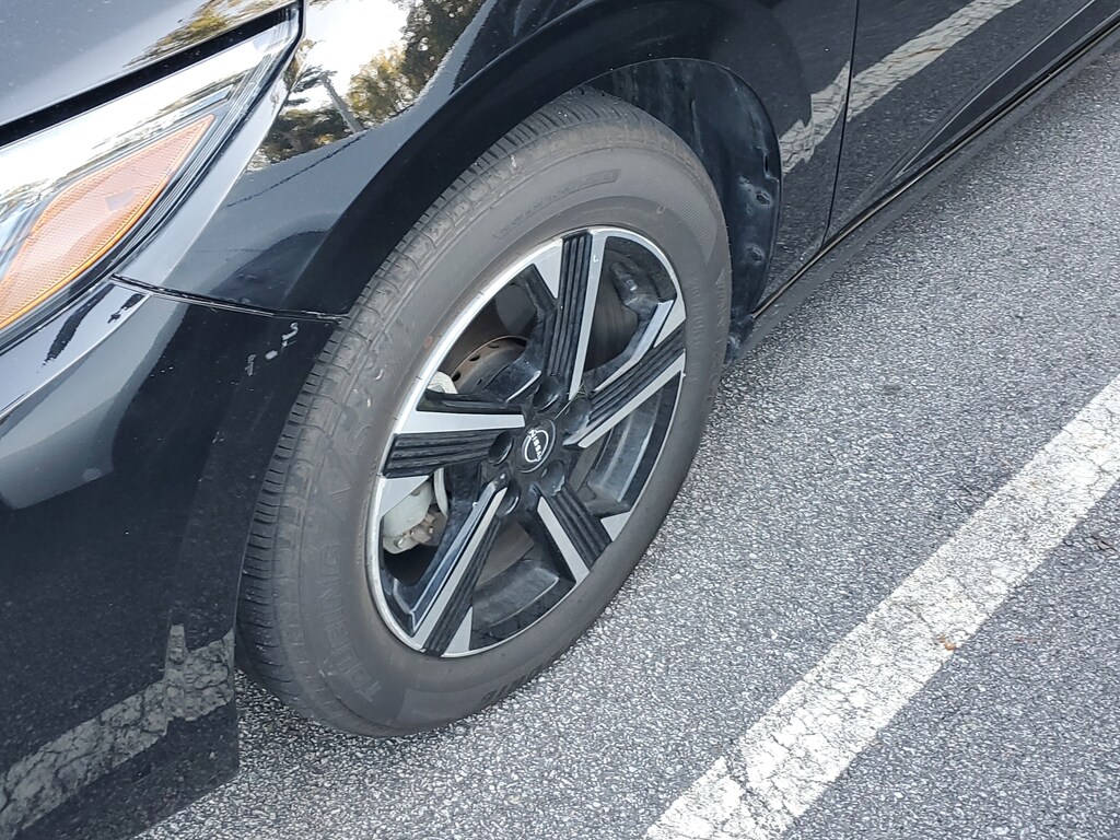 2024 Nissan Sentra SV photo 4