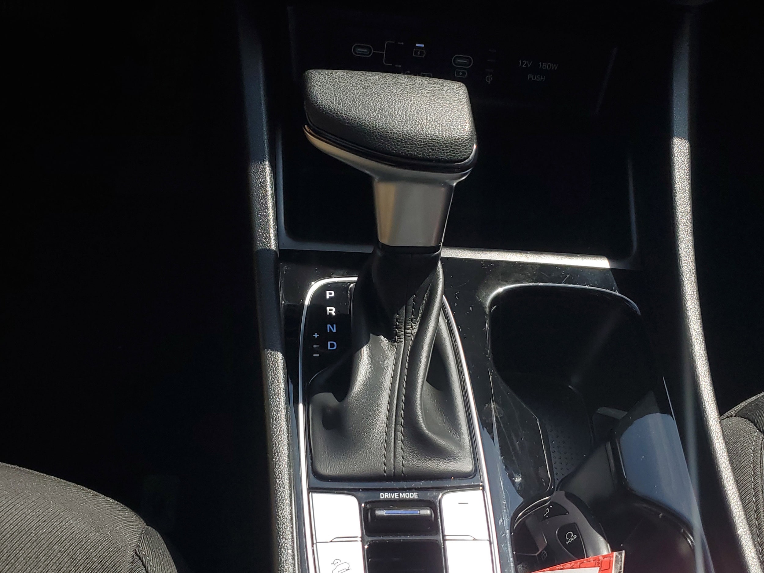 2025 Hyundai Tucson SEL - Photo 28
