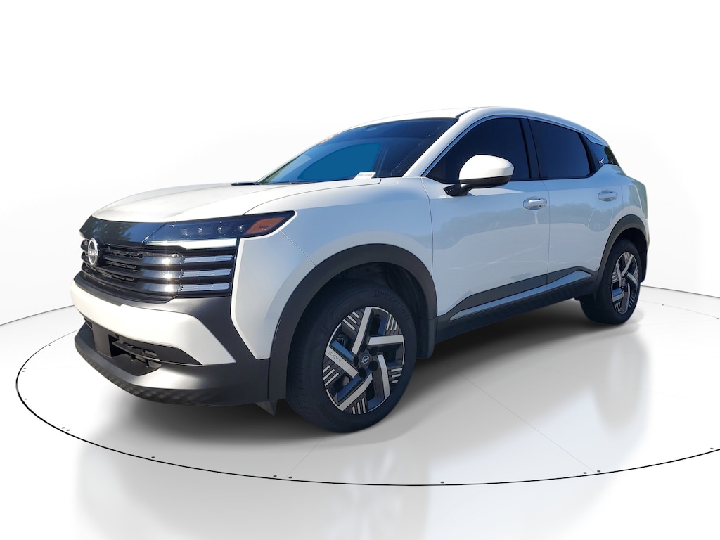 Used 2025 Nissan Kicks SV SUV