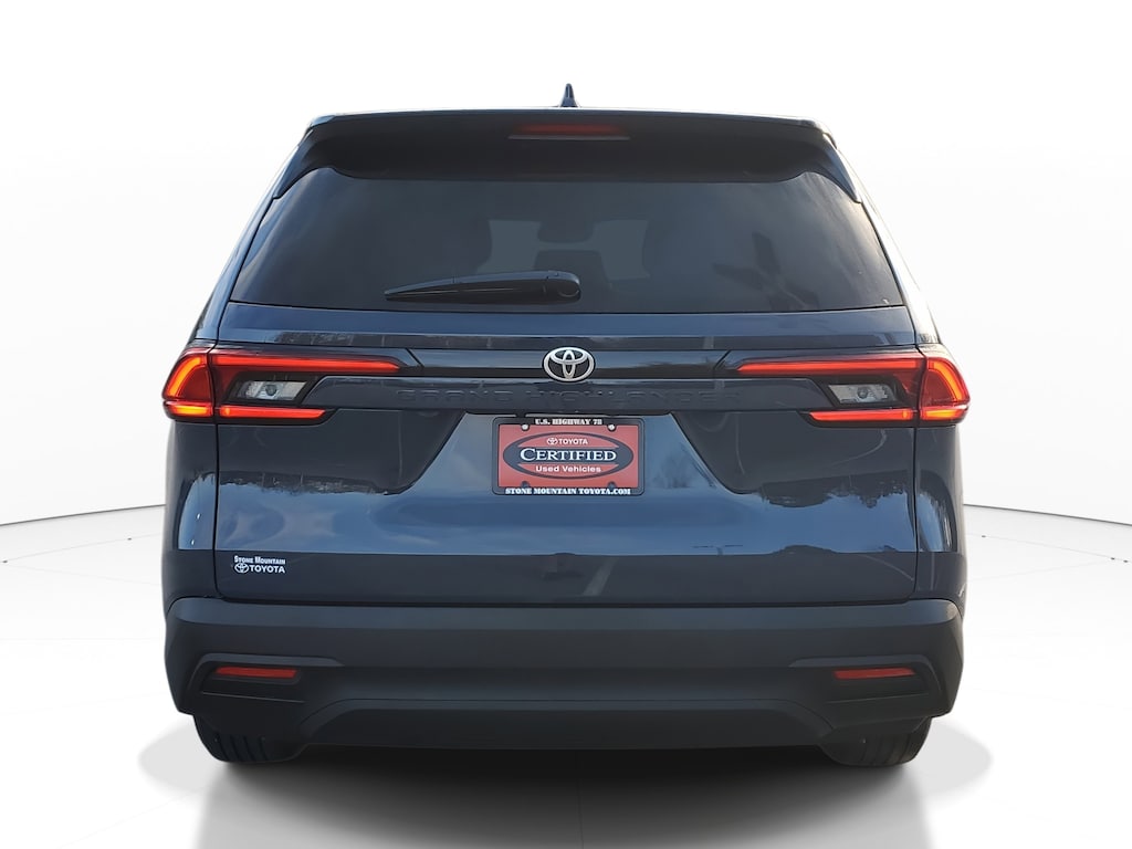 Used 2025 Toyota Grand Highlander LE SUV