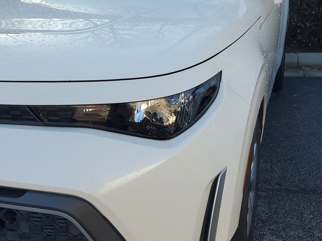 Used 2025 Kia Soul LX Hatchback