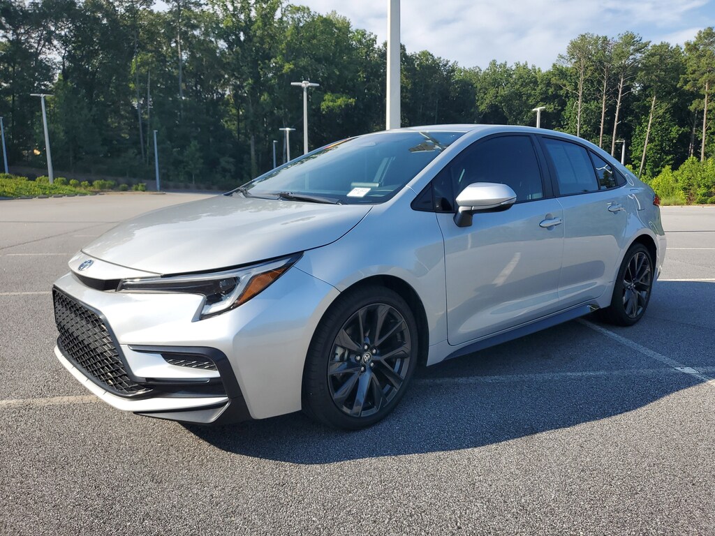 2024 Toyota Corolla SE photo 4
