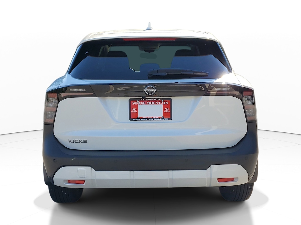 Used 2025 Nissan Kicks SV SUV