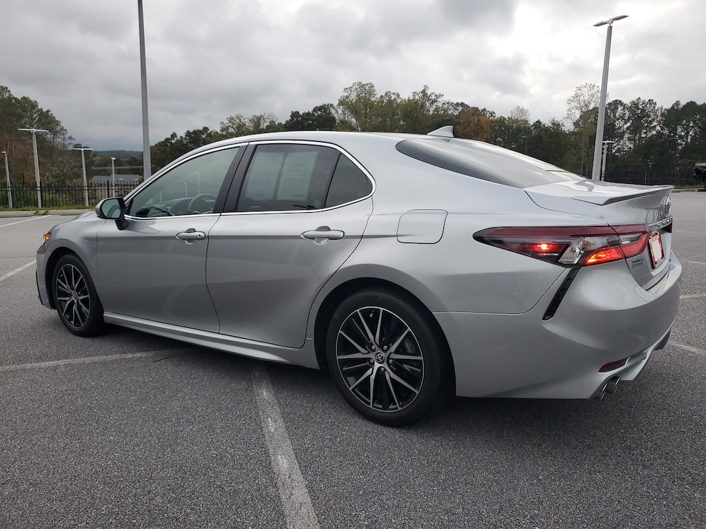 Used 2024 Toyota Camry Hybrid SE Sedan