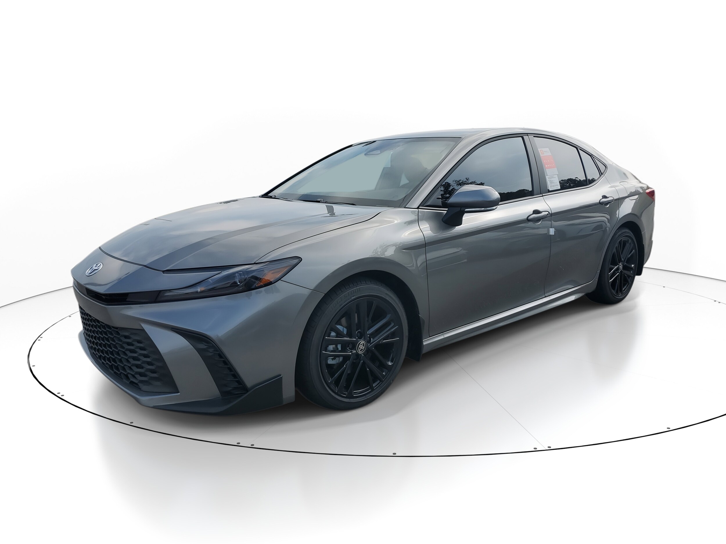 2025 Toyota Camry SE photo 3