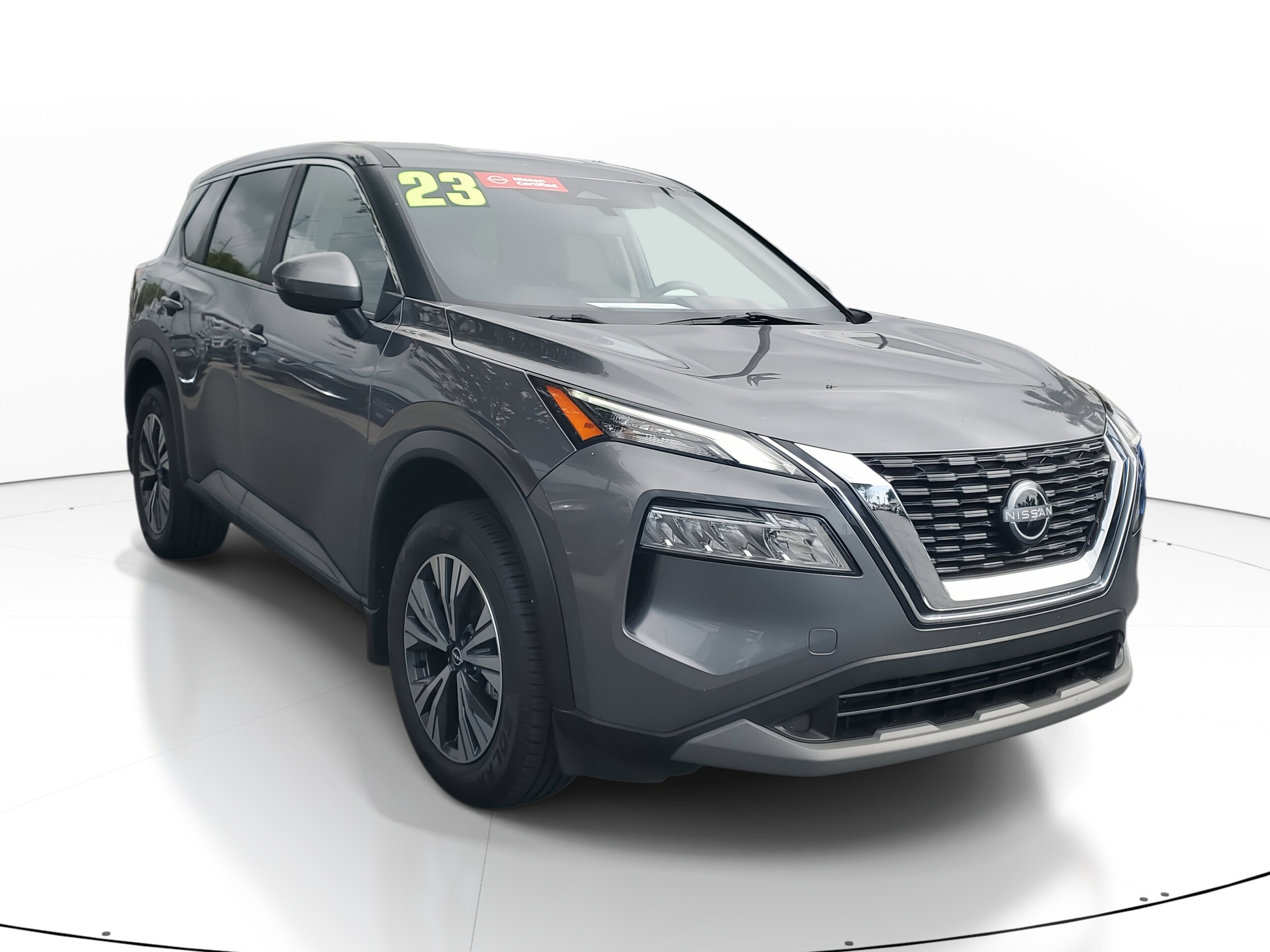 2023 Nissan Rogue SV photo 3
