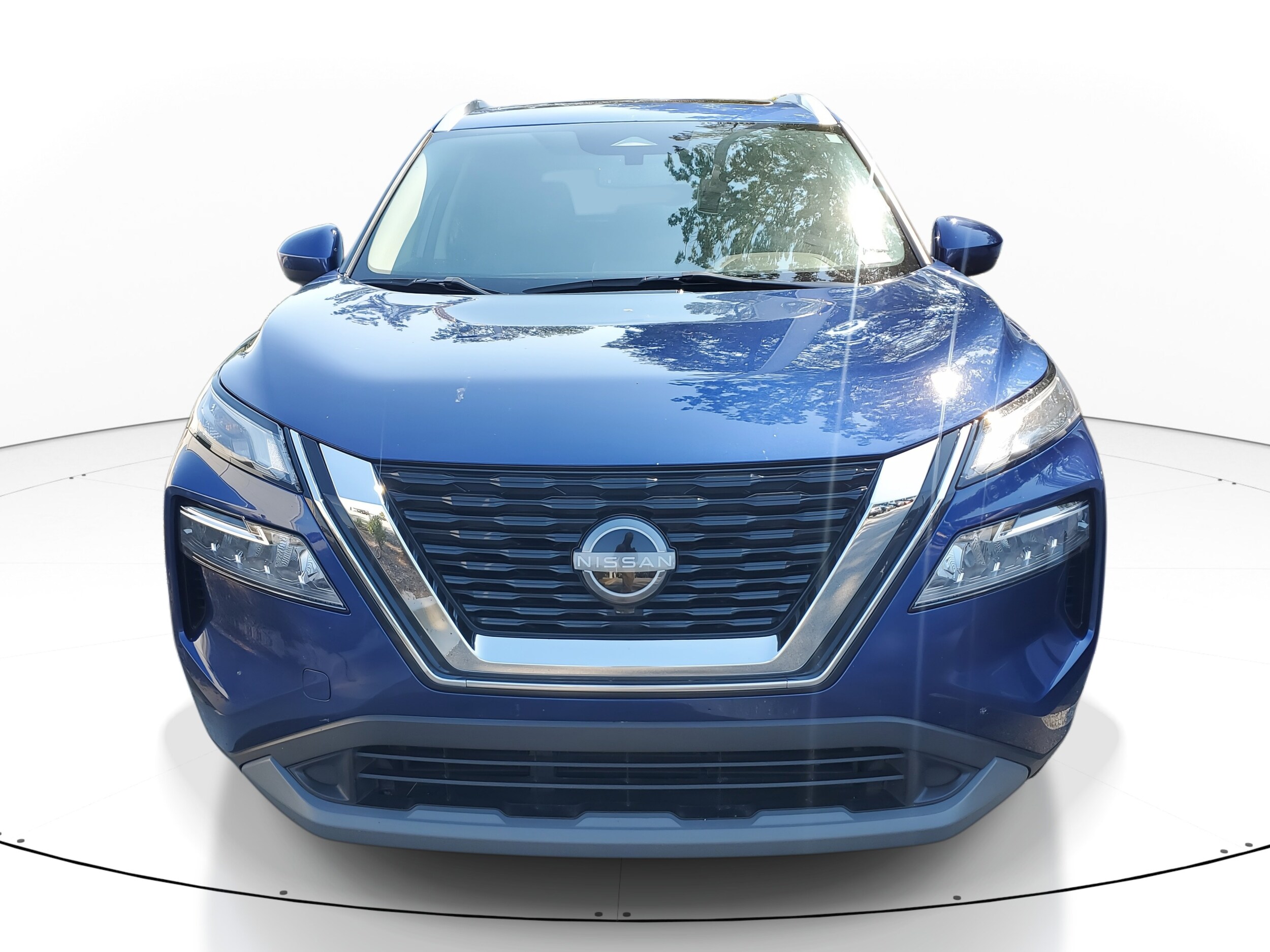 2023 Nissan Rogue SV photo 2