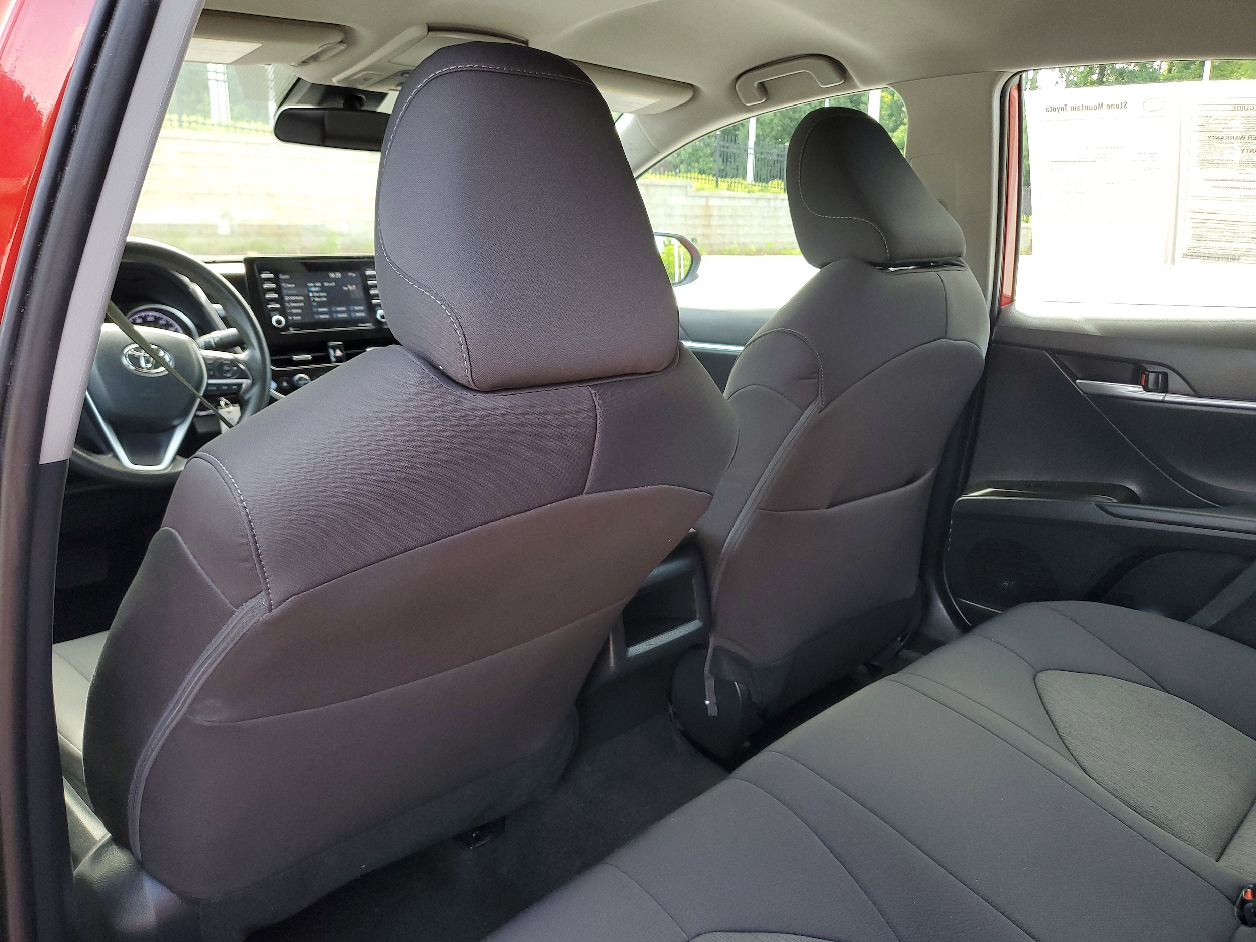 2024 Toyota Camry LE - Photo 8