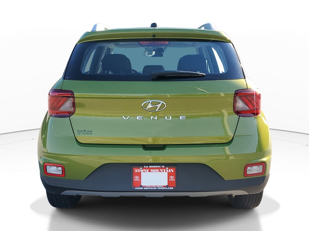 Used 2024 Hyundai Venue SEL SUV