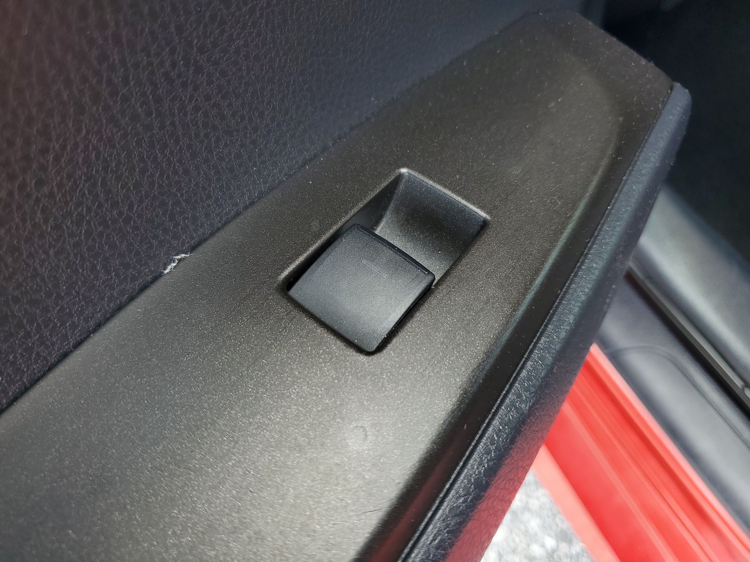 2024 Toyota Camry LE - Photo 11