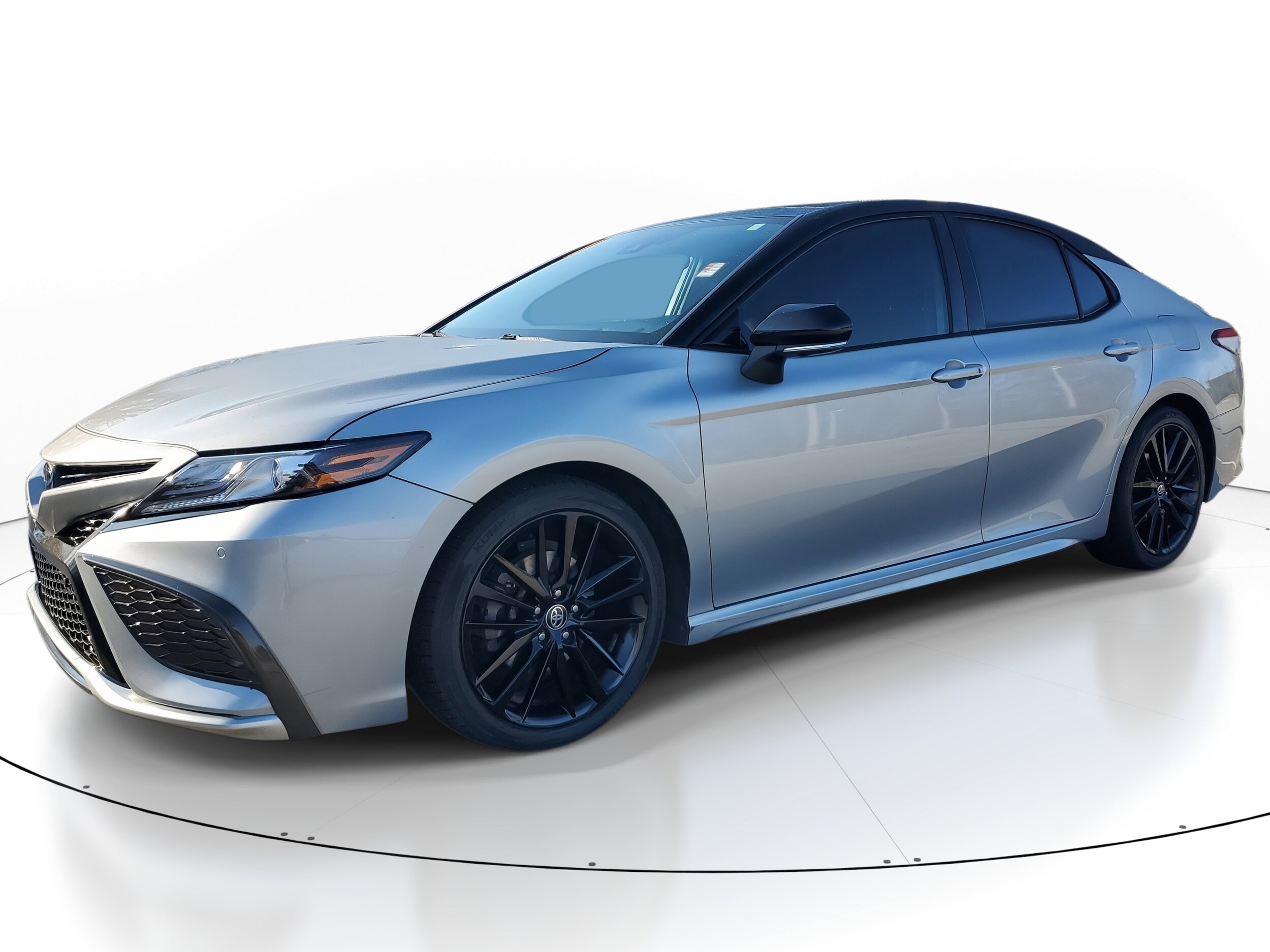 2021 Toyota Camry XSE photo 3