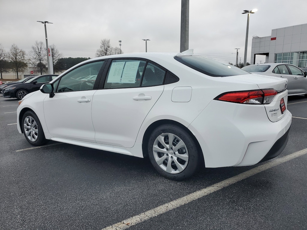 Certified 2025 Toyota Corolla LE Sedan