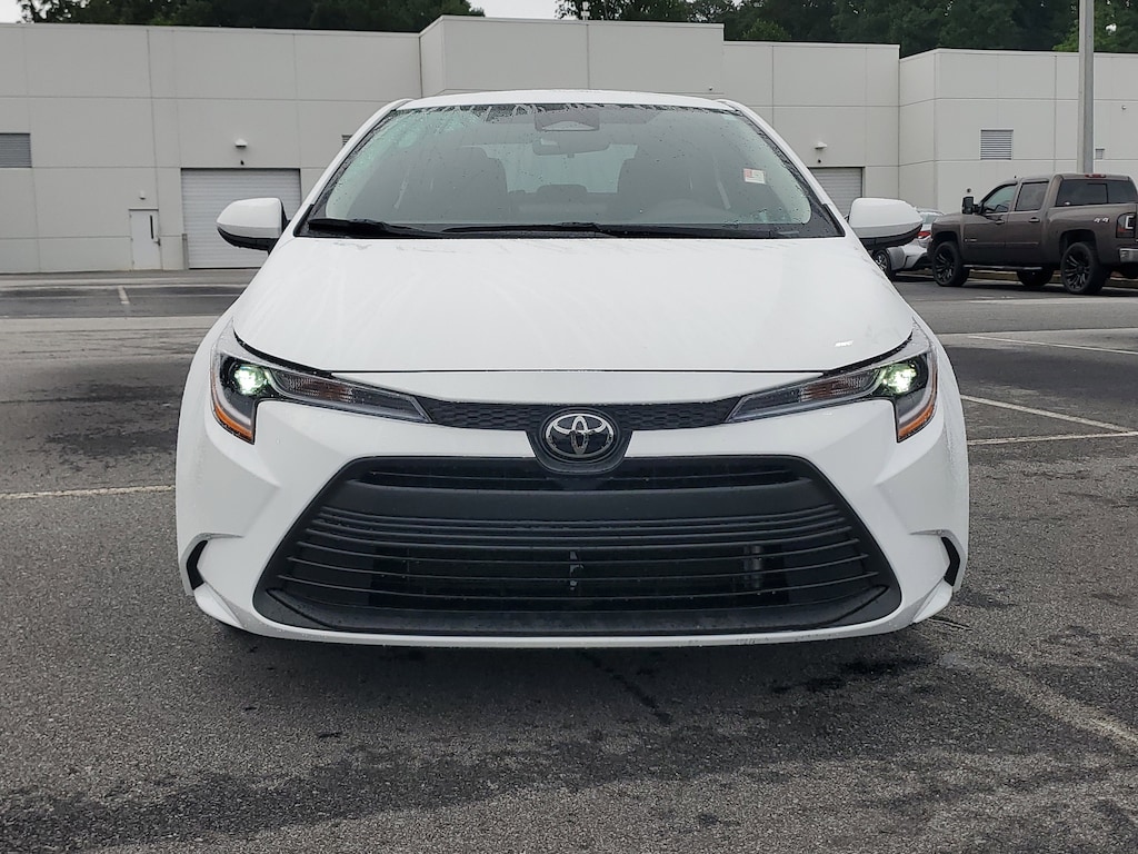 Used 2025 Toyota Corolla LE Sedan
