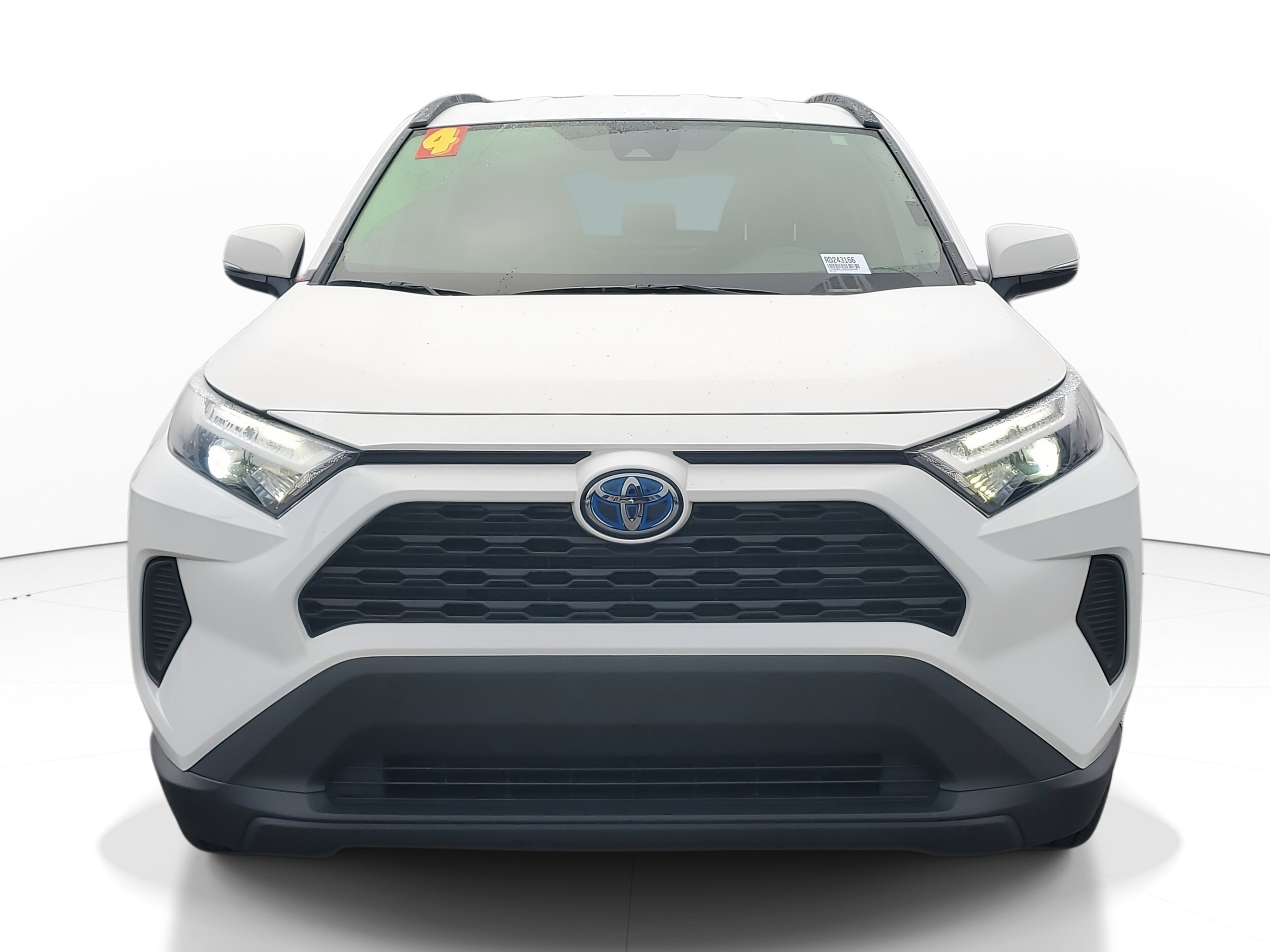 2024 Toyota RAV4 Hybrid XLE photo 2