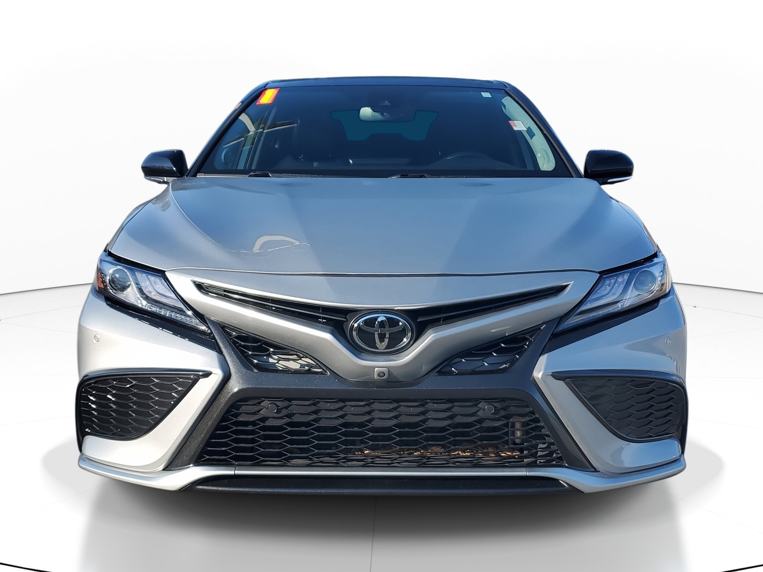 2021 Toyota Camry XSE photo 2