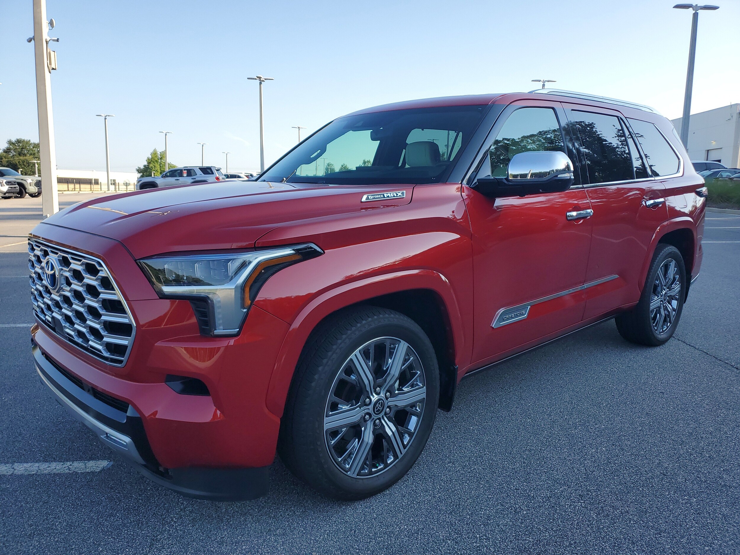 2023 Toyota Sequoia Capstone photo 3