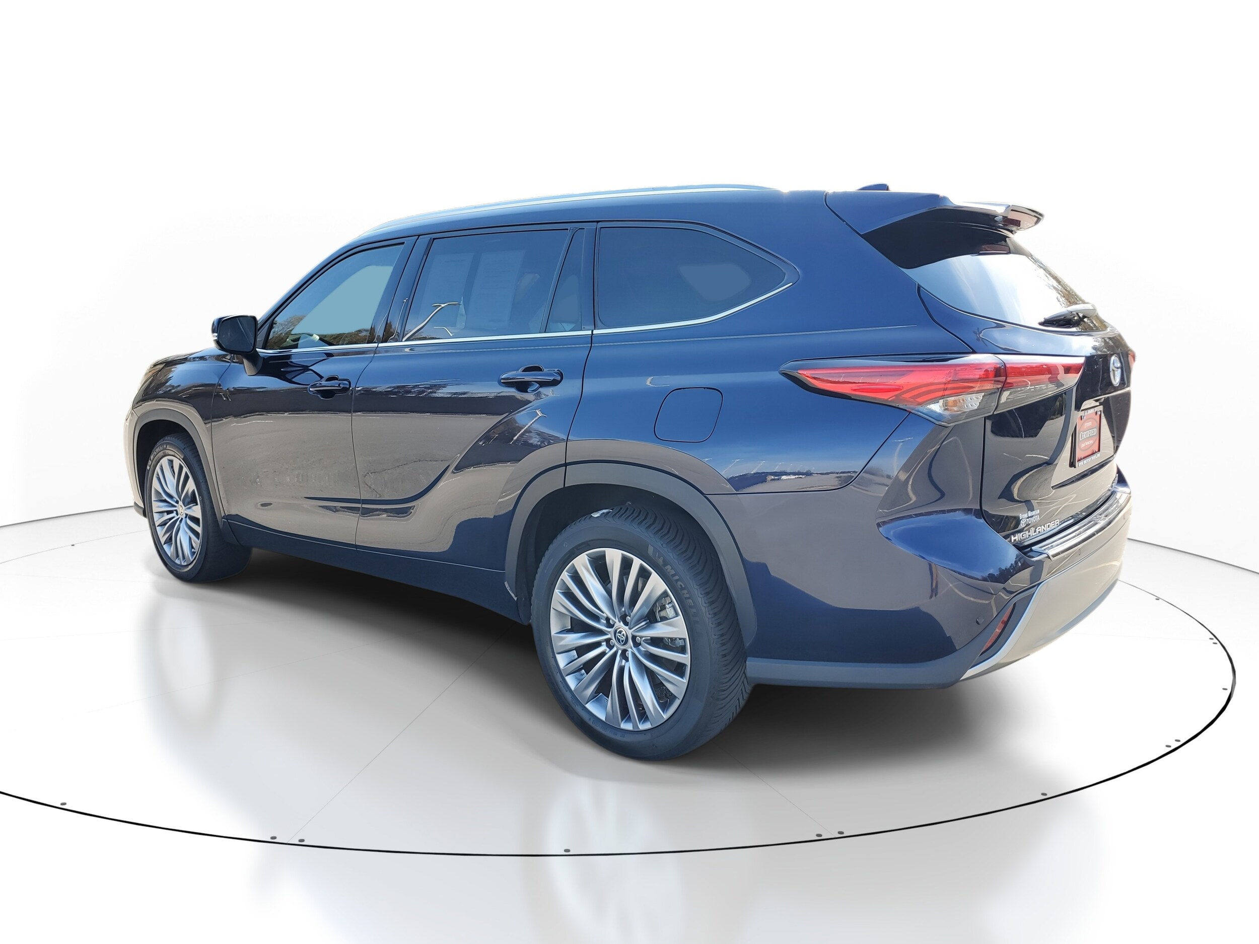 2021 Toyota Highlander Platinum photo 4