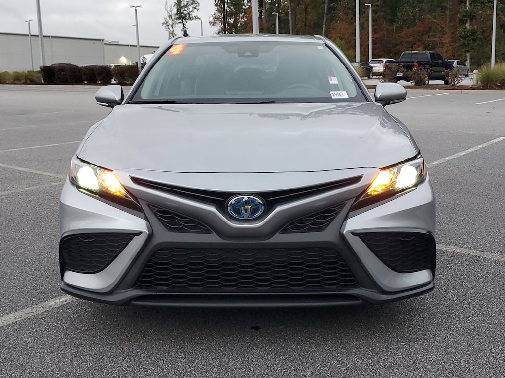 Used 2024 Toyota Camry Hybrid SE Sedan