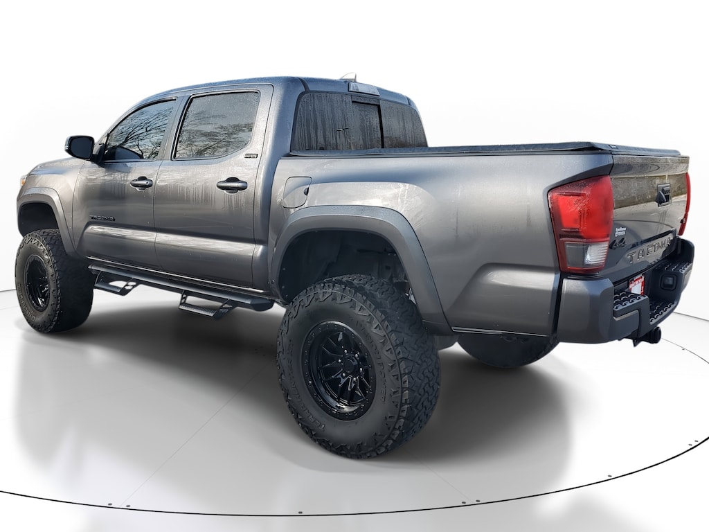 Used 2021 Toyota Tacoma Truck Double Cab