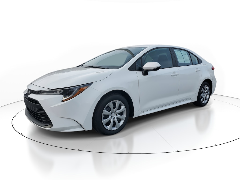 Used 2025 Toyota Corolla LE Sedan